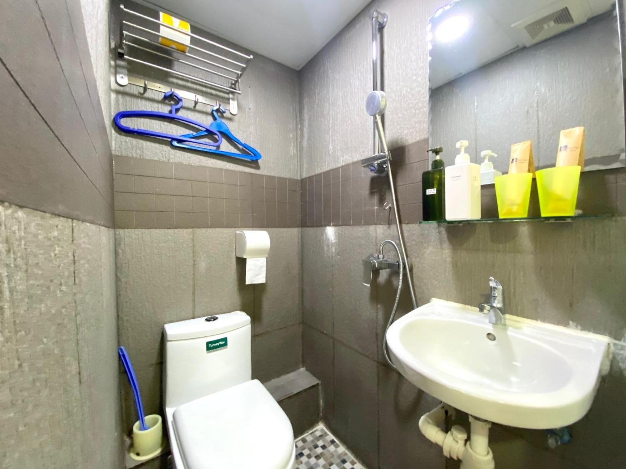 Classic Quadruple Room