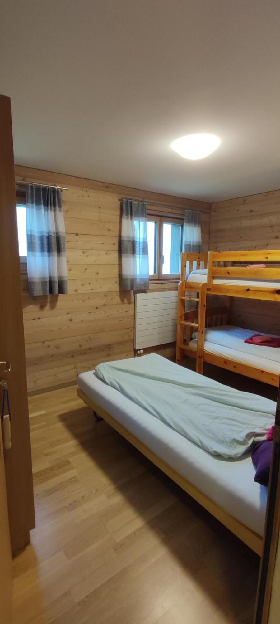 Comfort Triple Room Shower