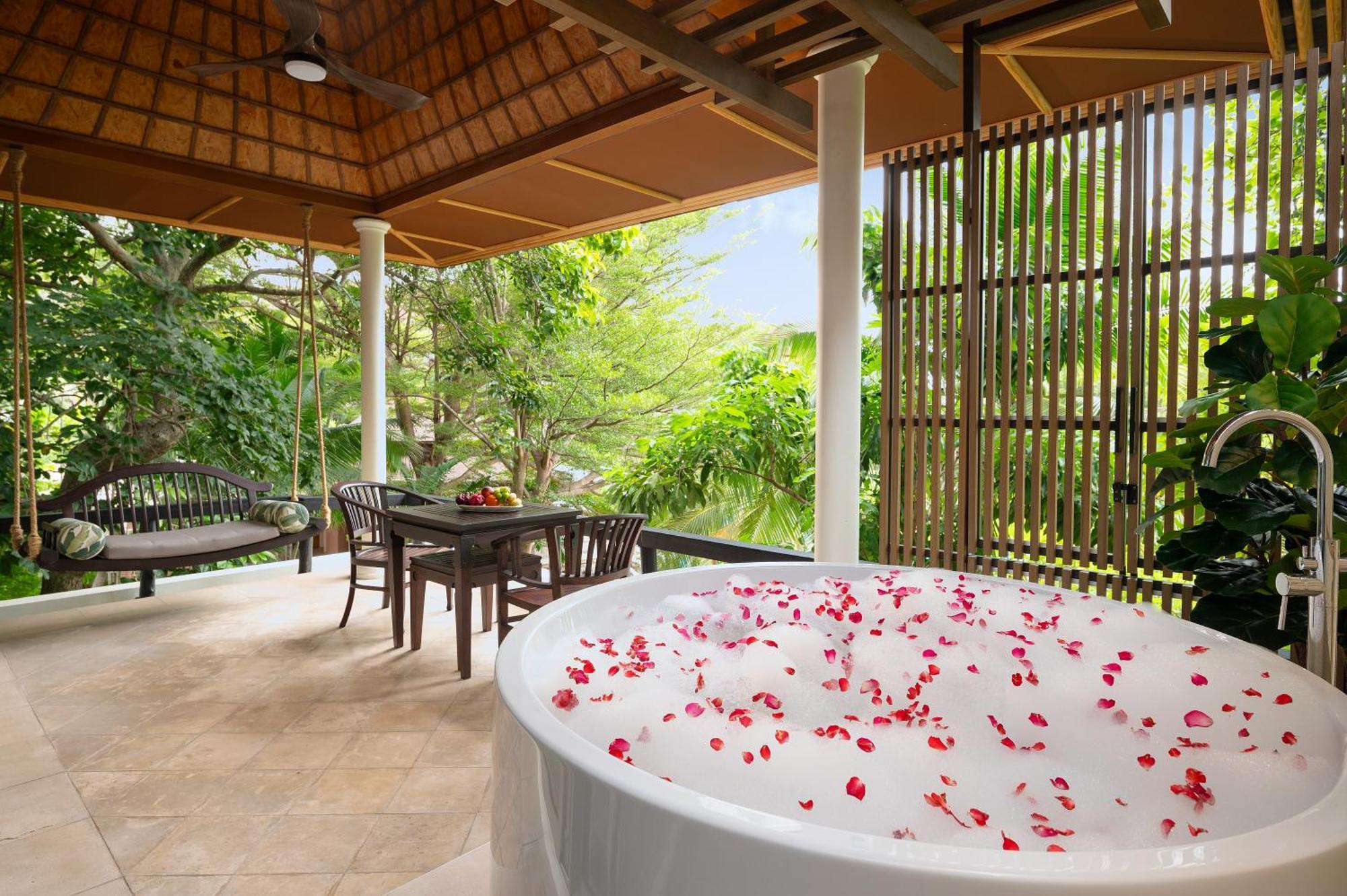 Grand Villa