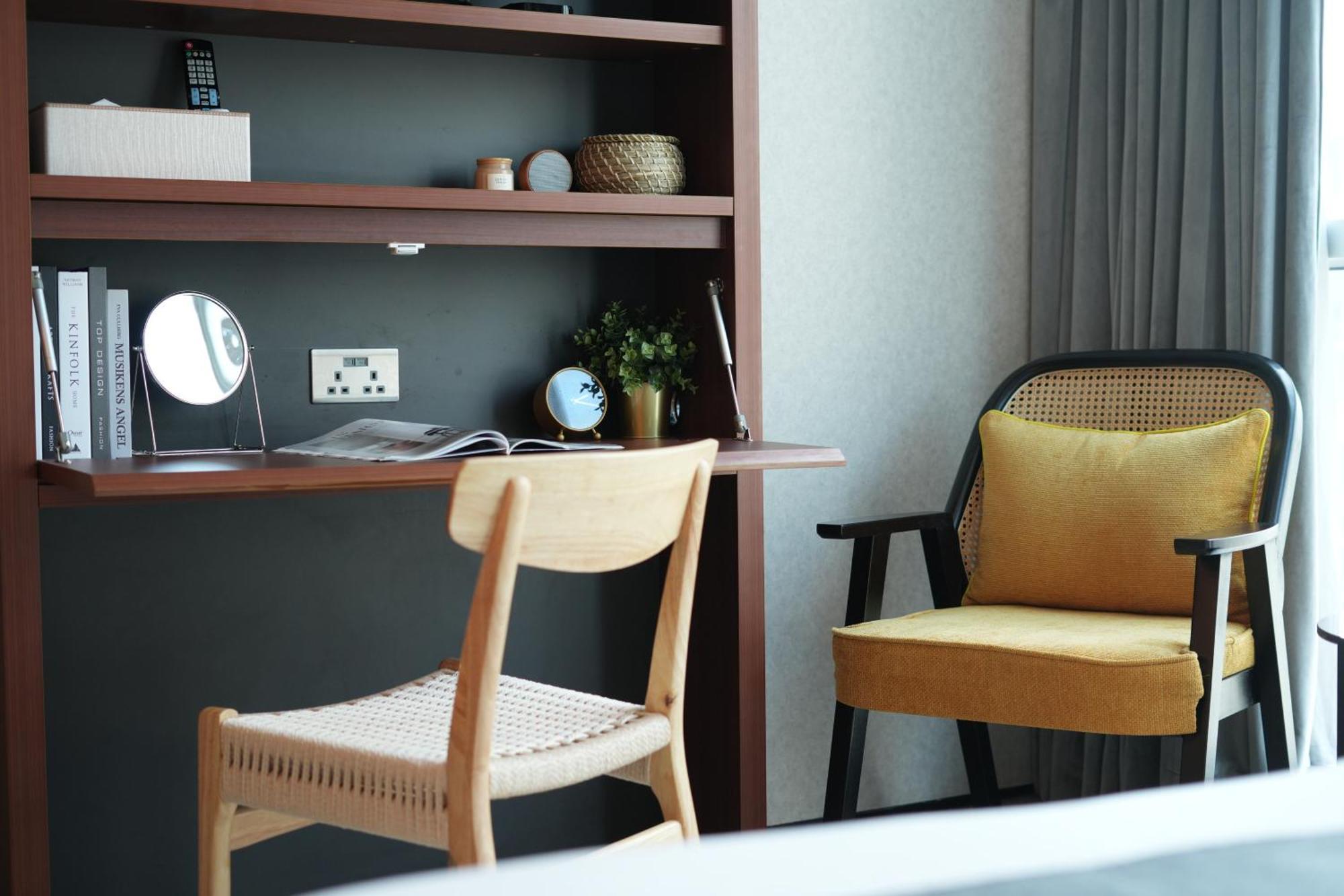 Premier King Room