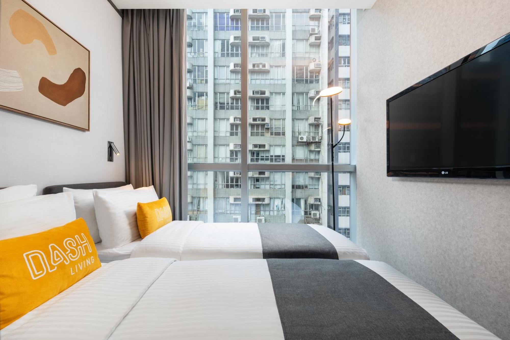 Superior Hollywood Twin Room