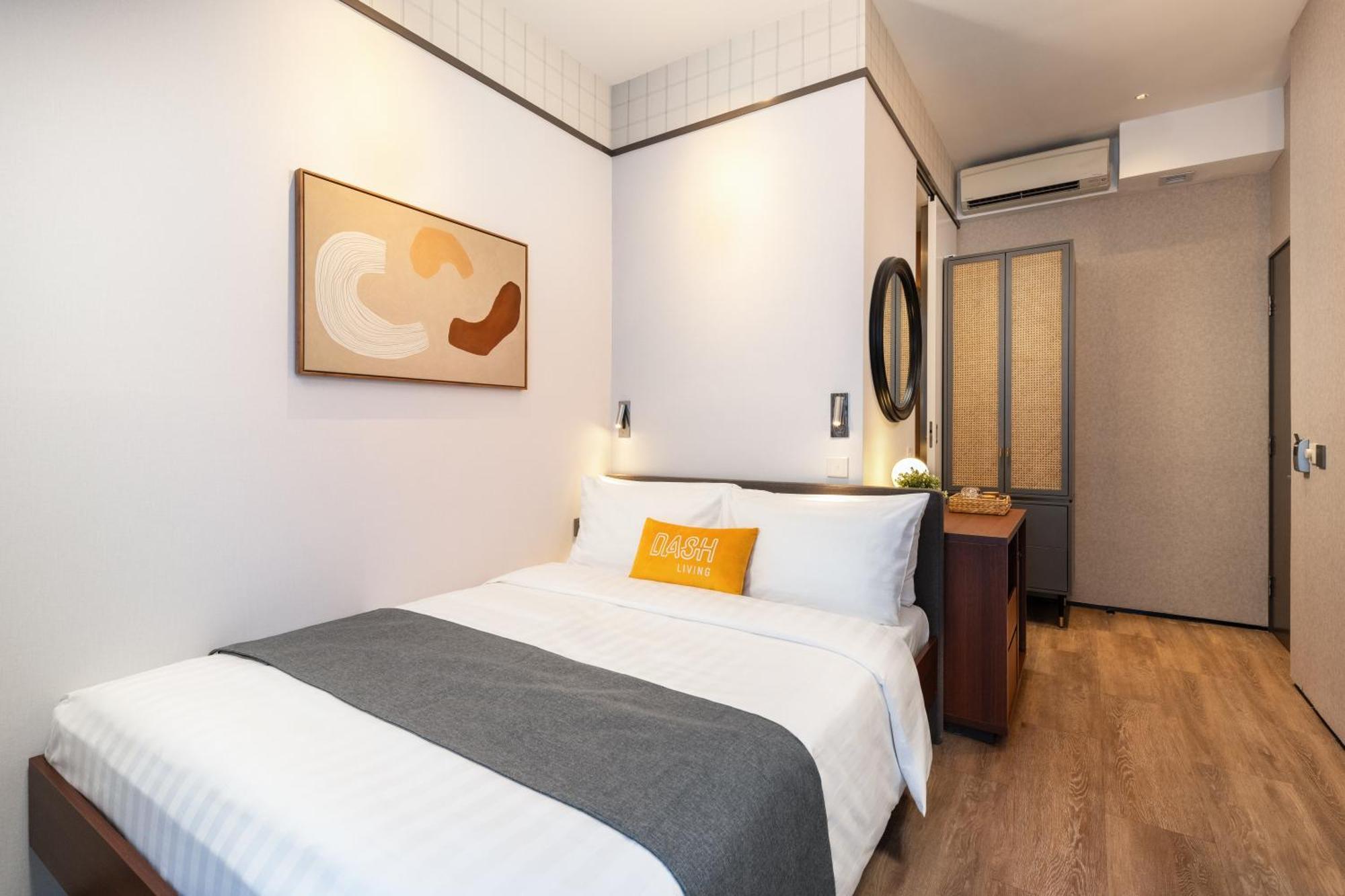 Executive Queen Room
