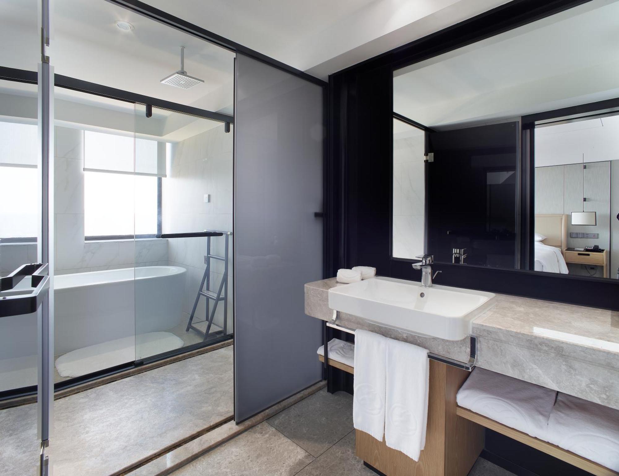 Deluxe River View Room（King Bed）
