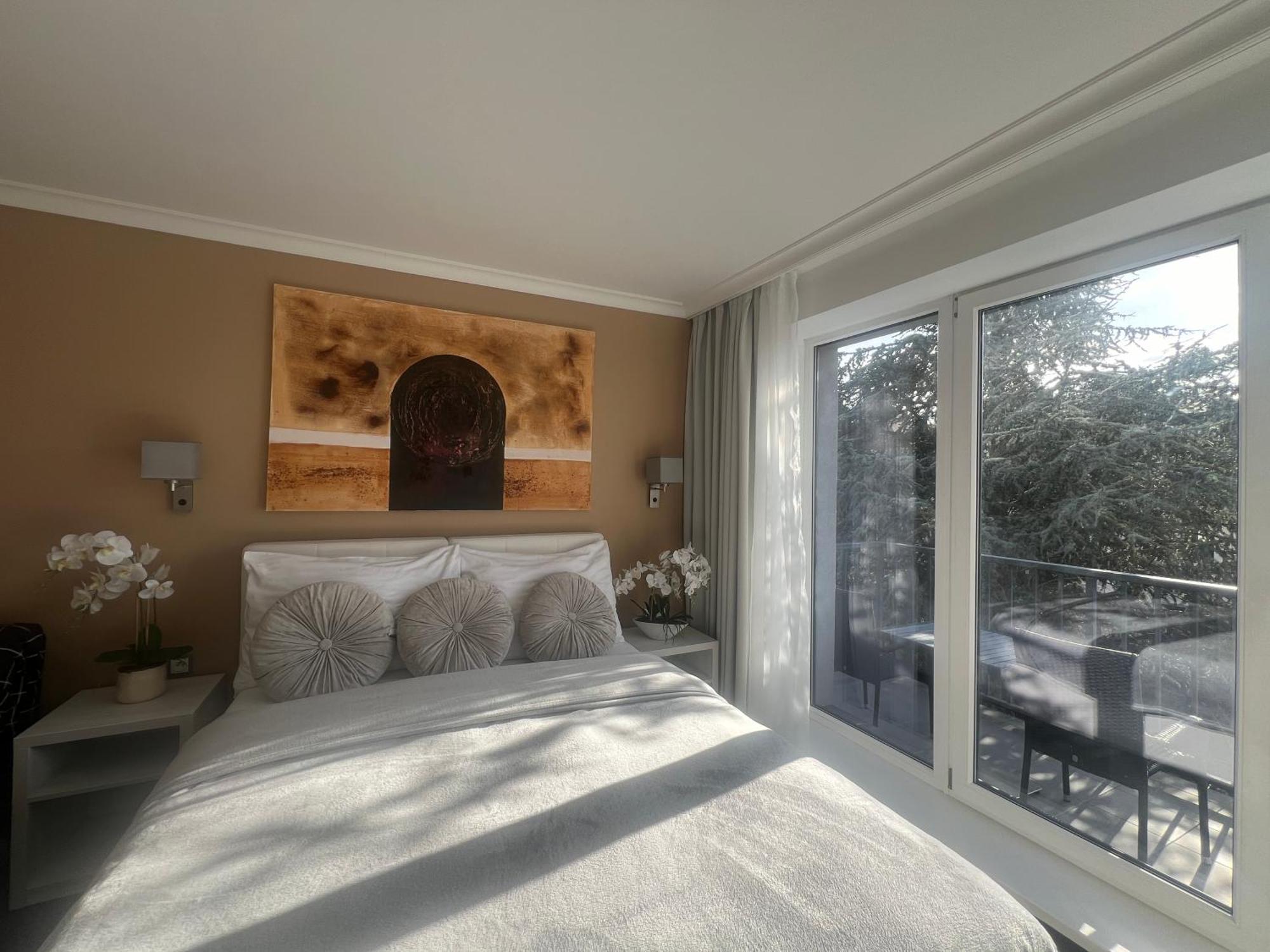 Triple Room Balcony Air Conditioning