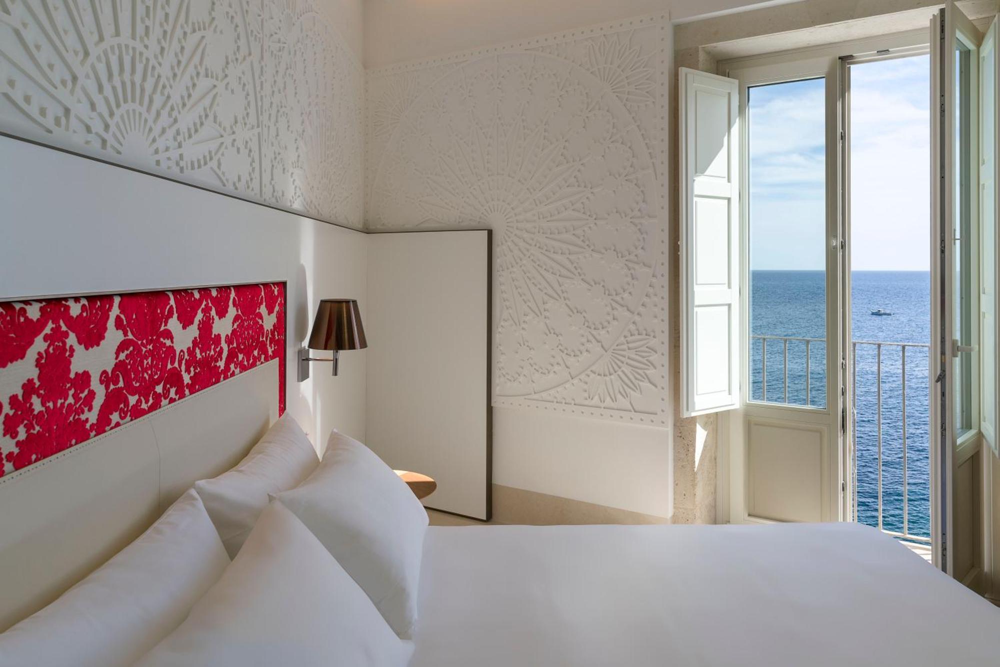 Deluxe Double Room with Sea View