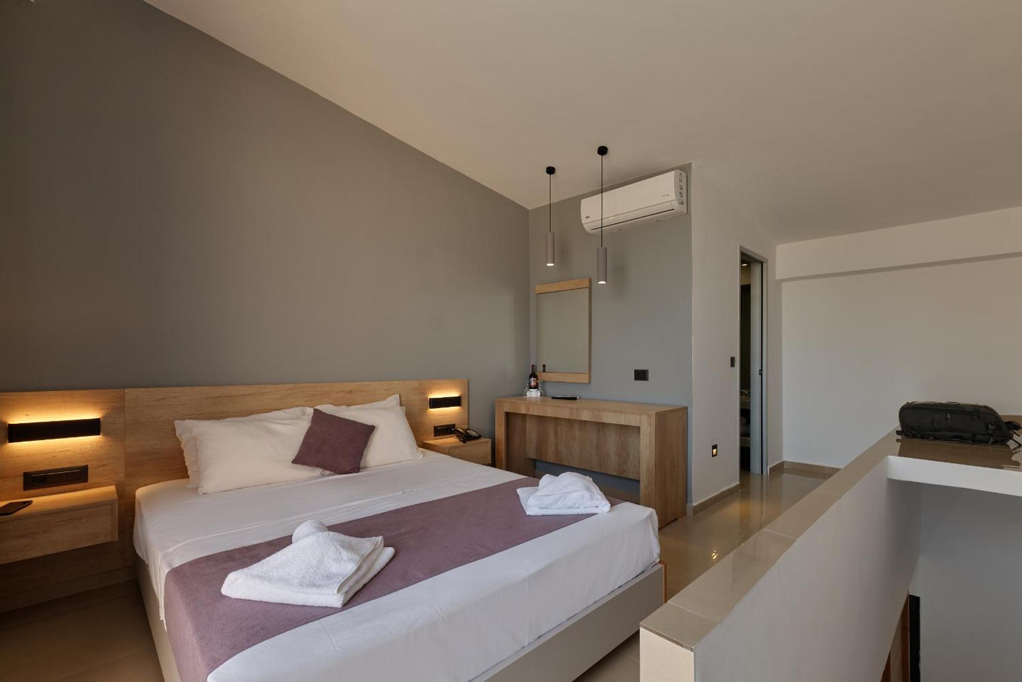 Duplex Quadruple Room