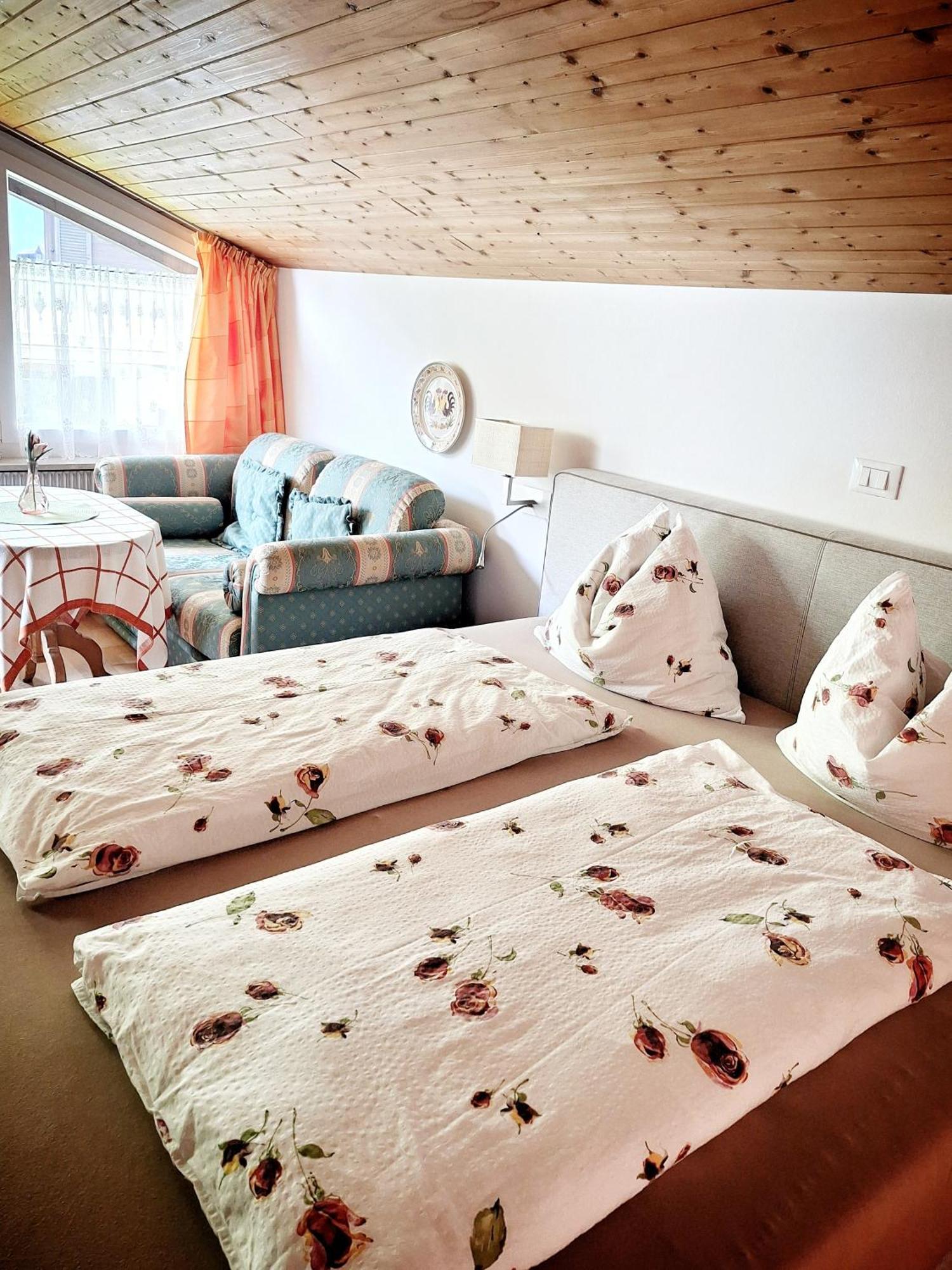 Doppelzimmer mit Bergblick