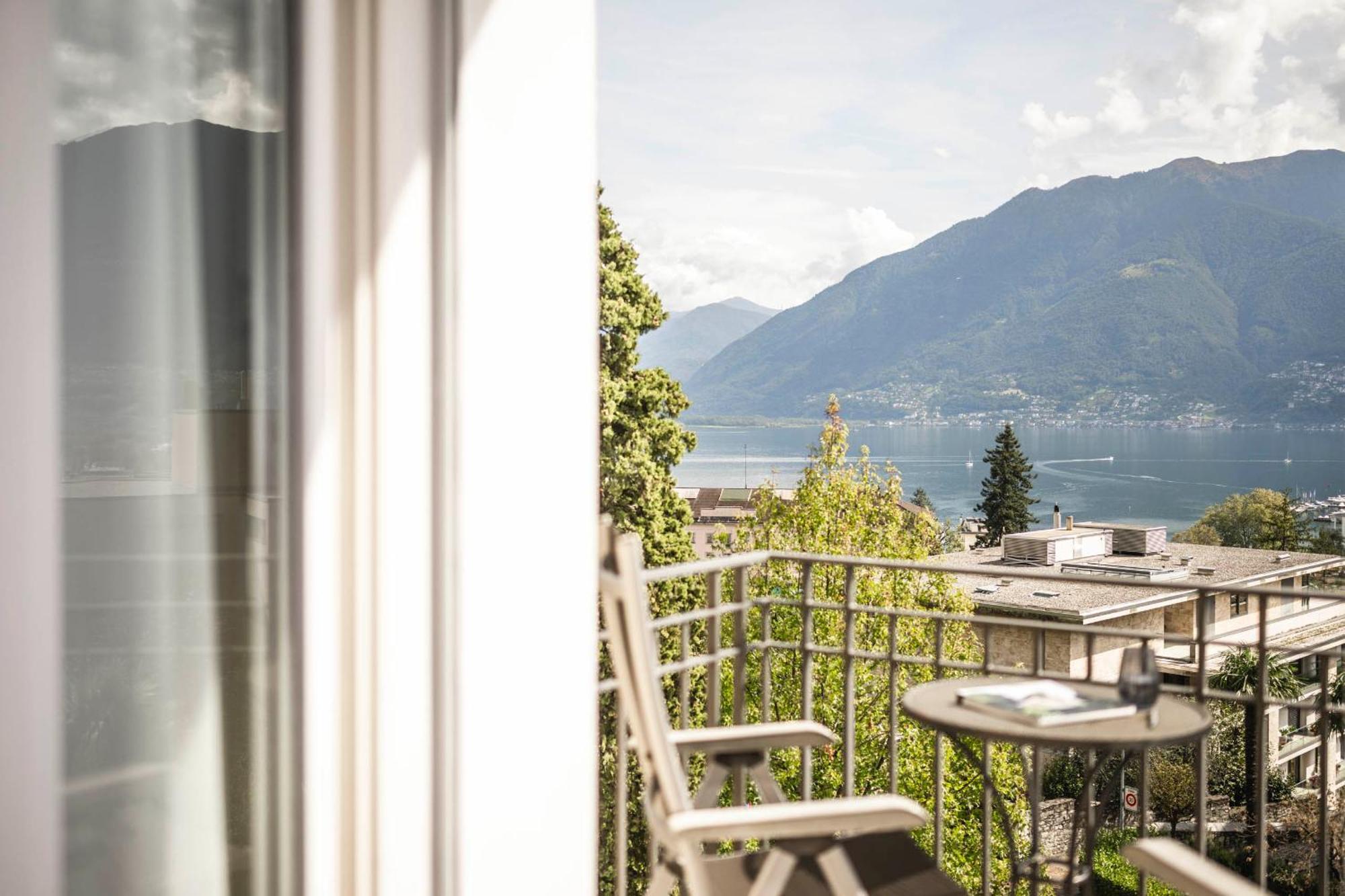Superior Chic Double or Twin Room Balcony Lake View