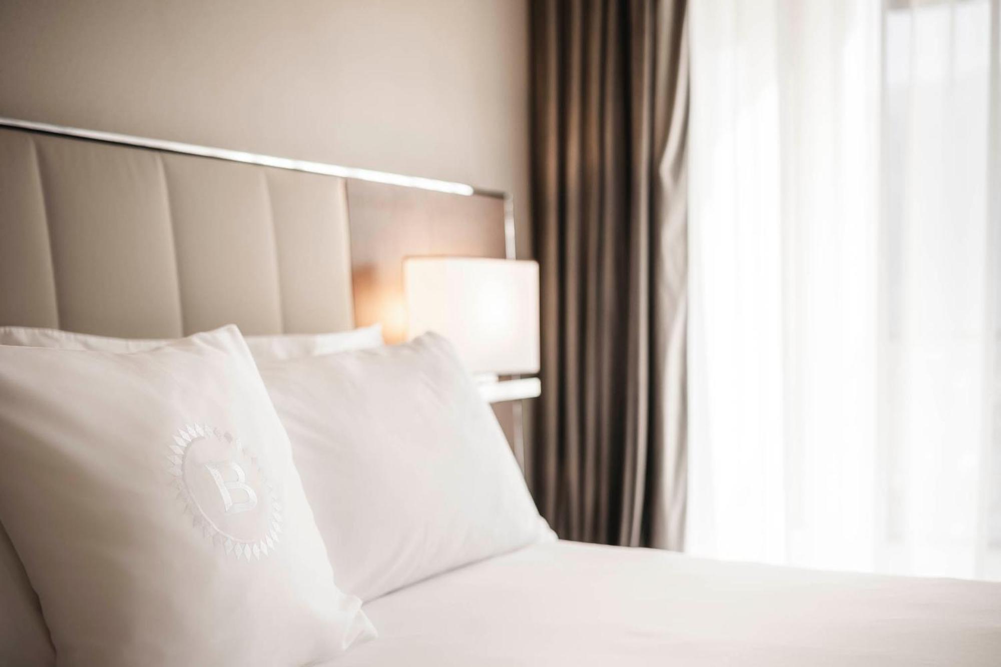 Superior Chic Double or Twin Room Balcony Lake View