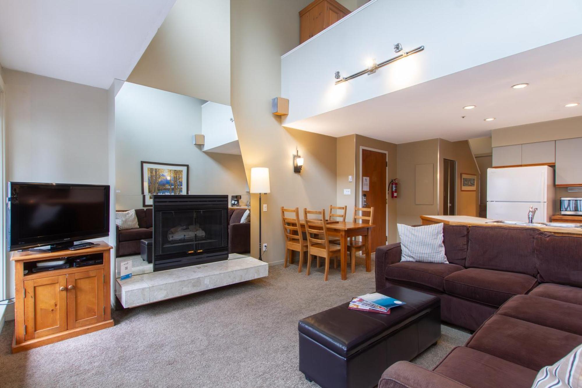 Condo, Studio + Loft (Unit 309)
