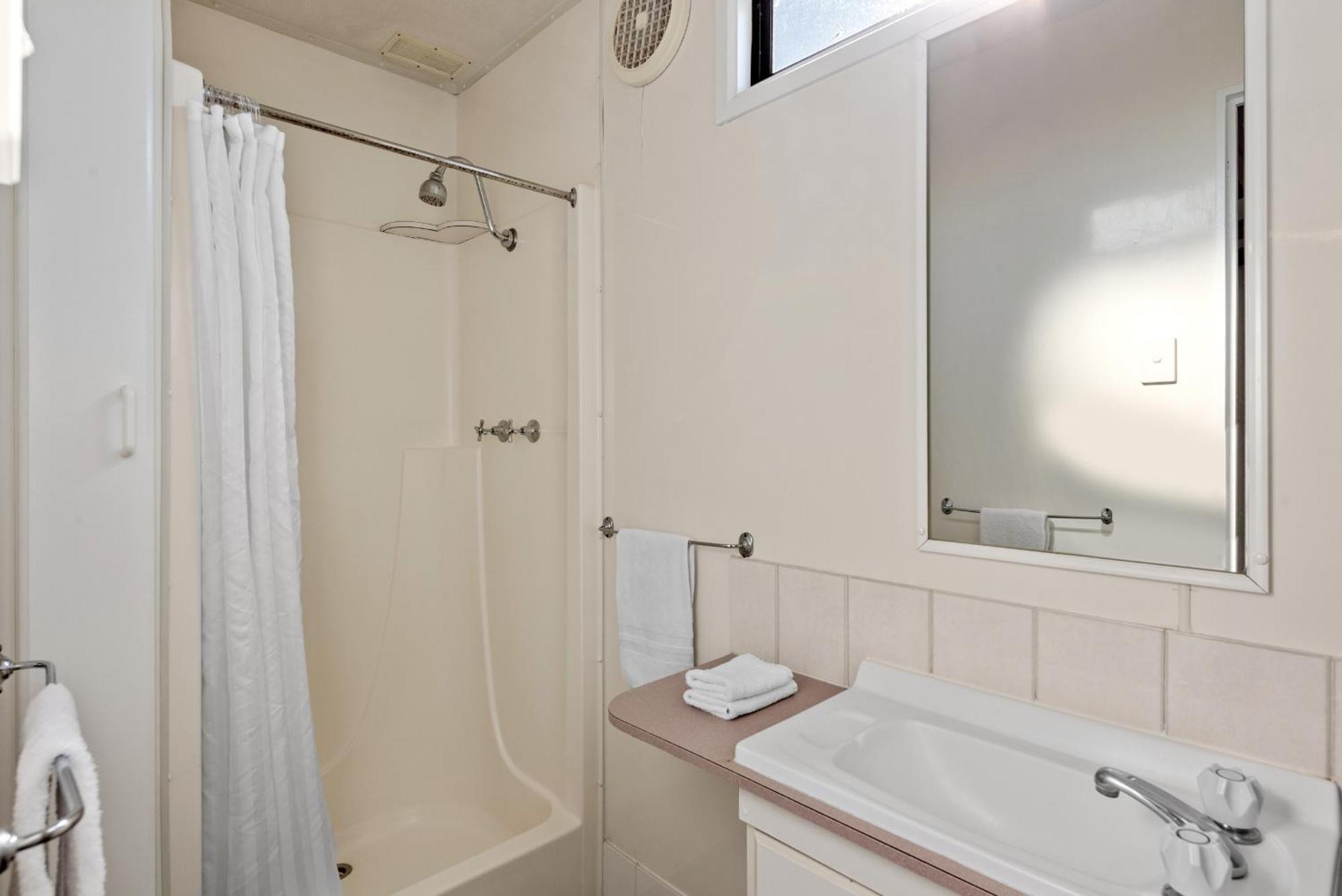Standard Studio Cabin