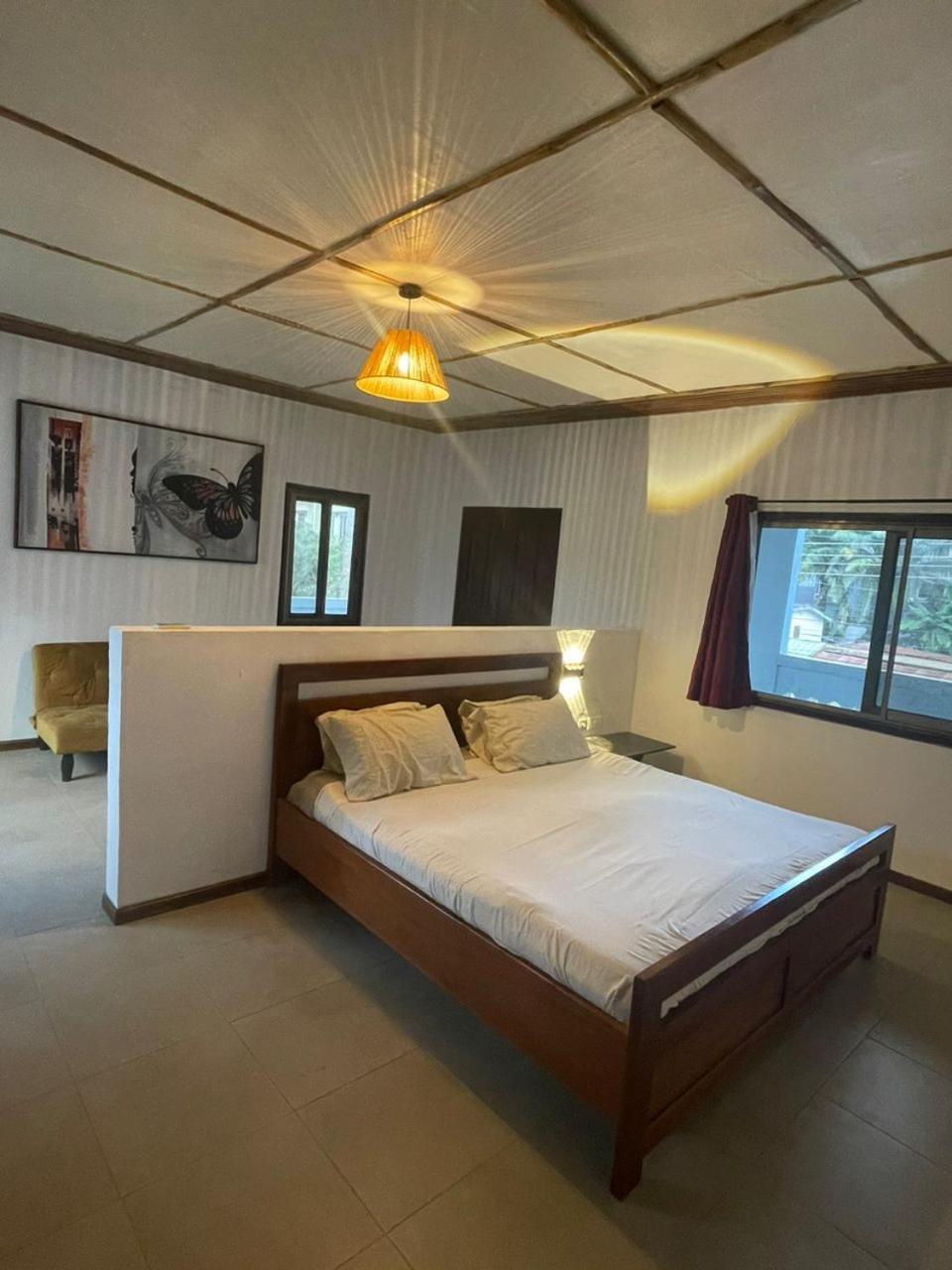 Studio with Balcony