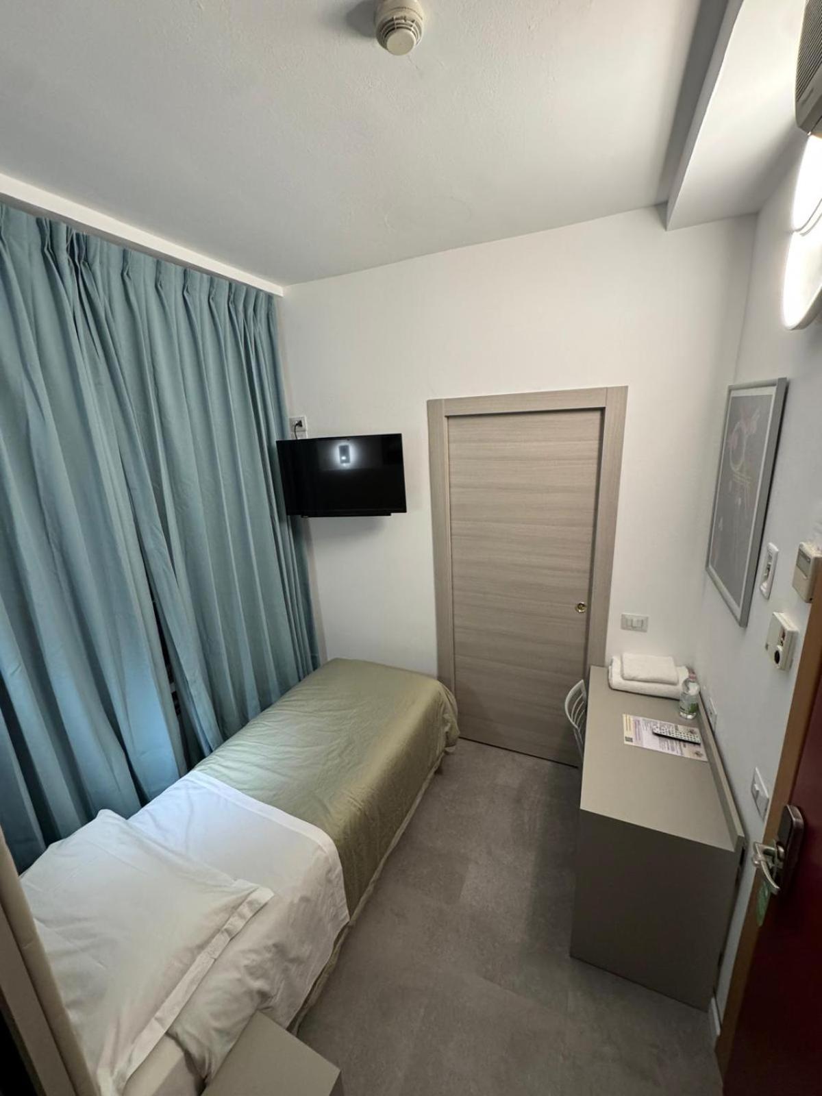 Habitación Individual con baño privado