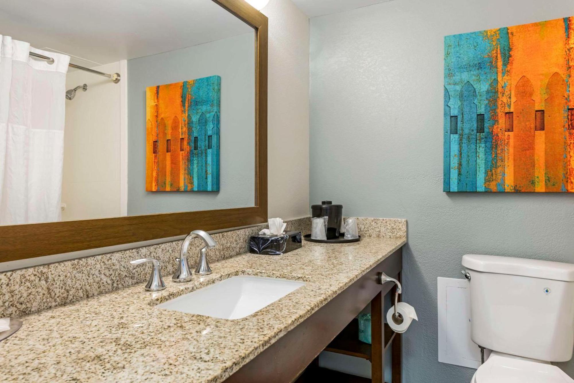 Double Efficiency Suite - Non-Smoking