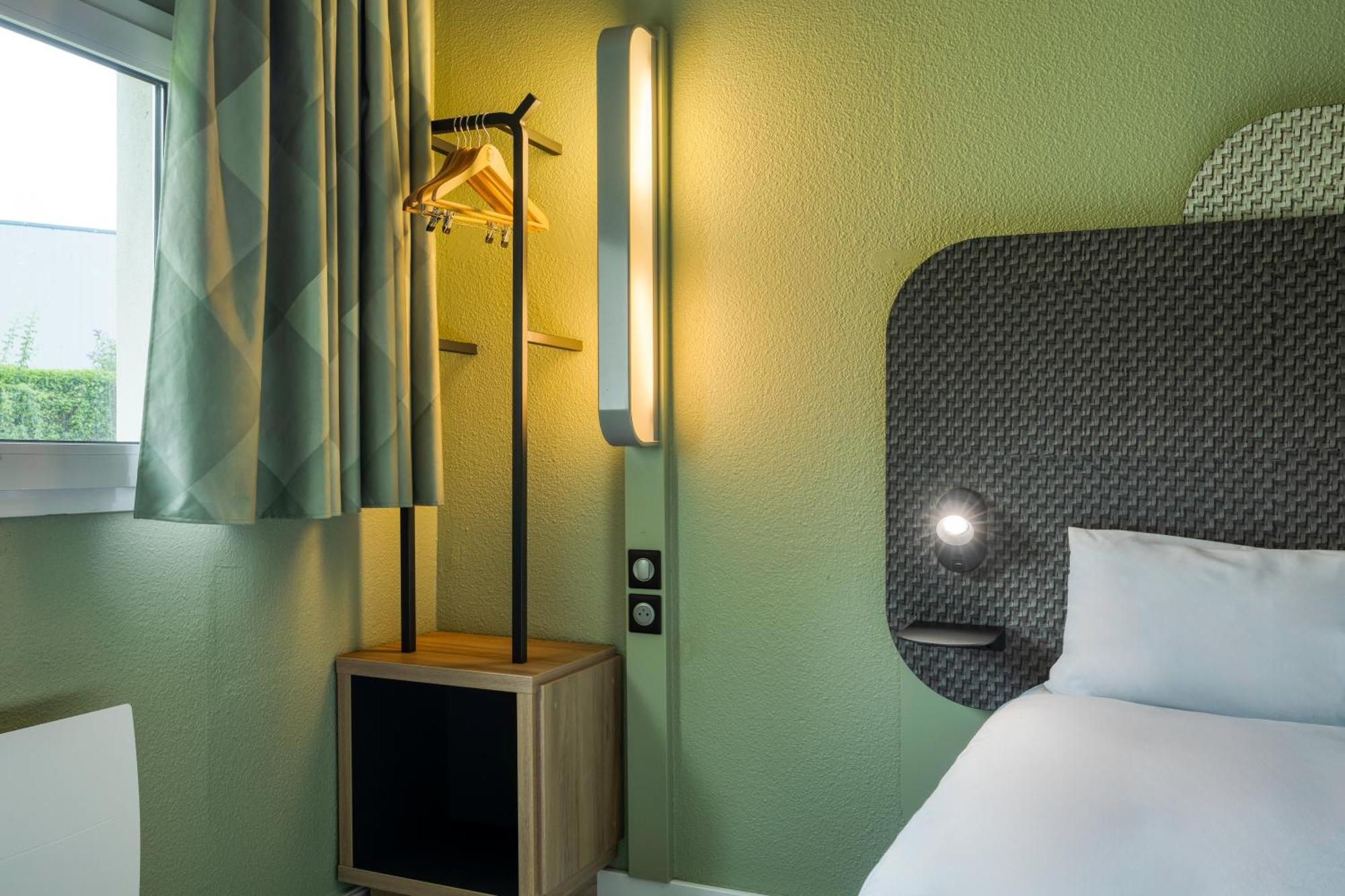 Classic Double Room,1616433899:JPEG
