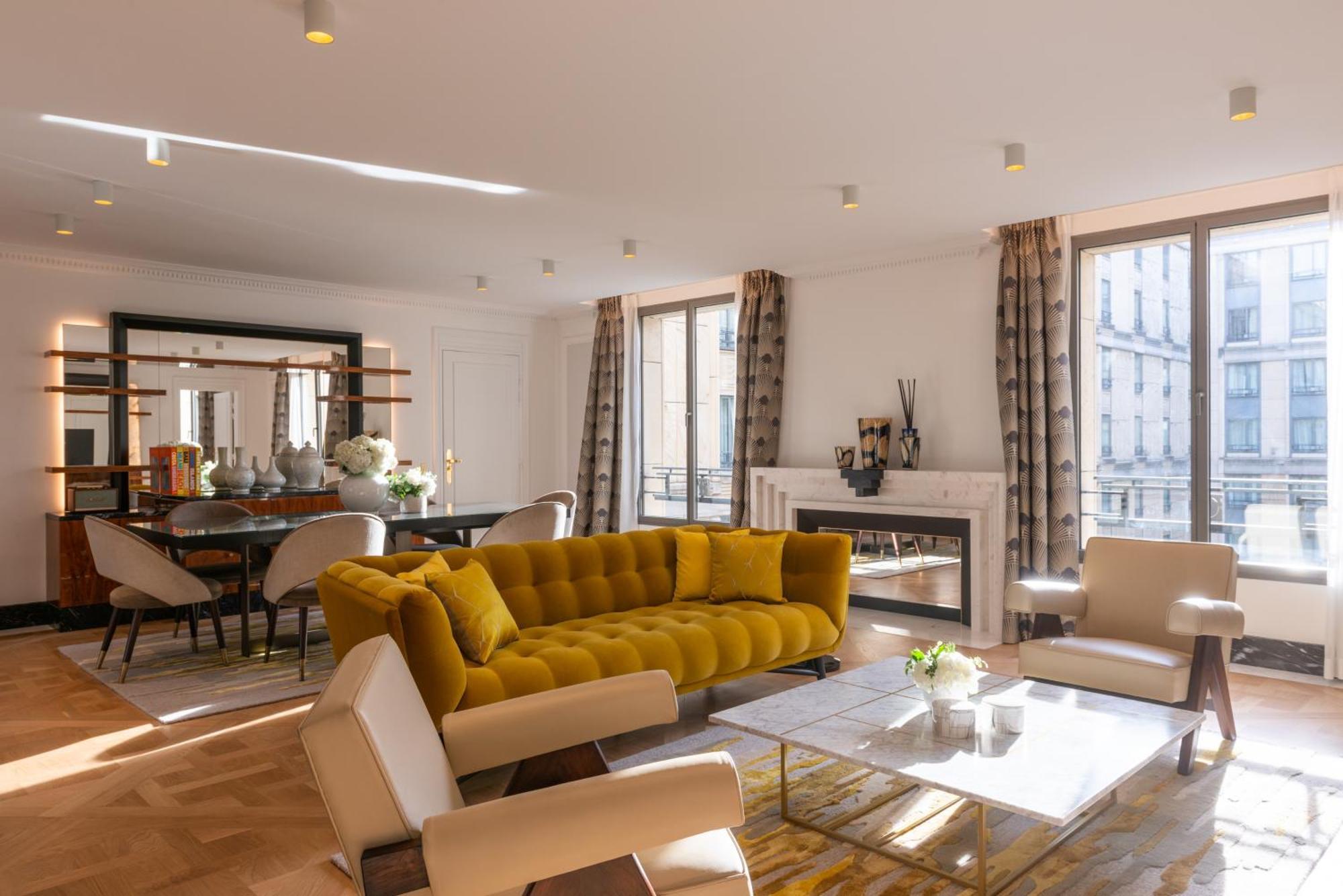 Signature Suite