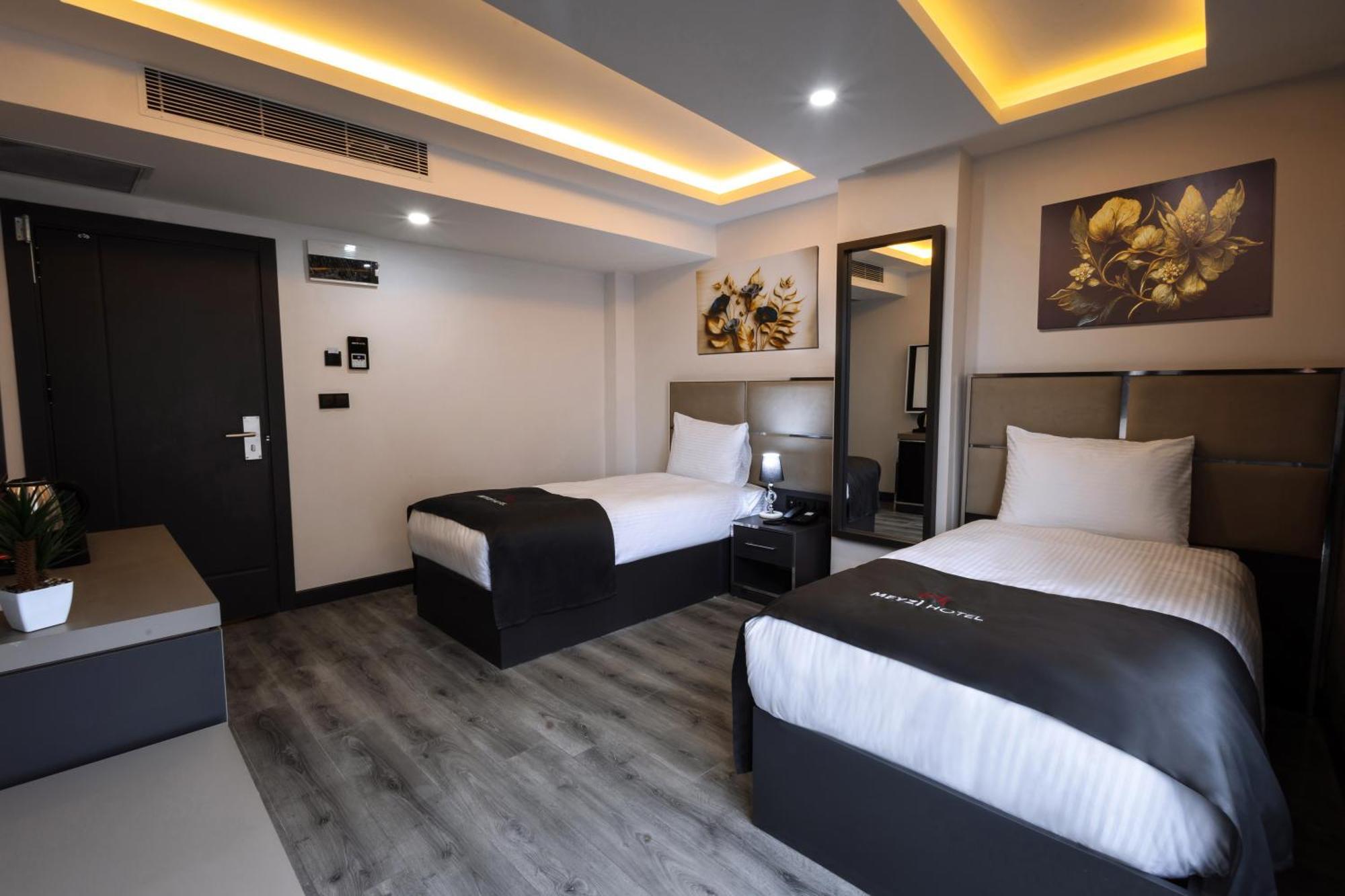 Deluxe Tweepersoonskamer met 2 Aparte Bedden