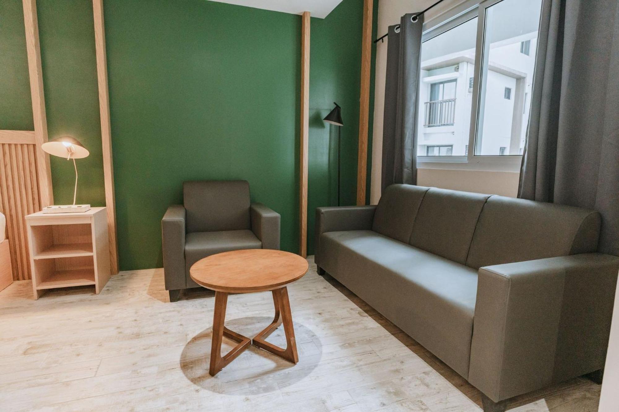 Deluxe Suite,1617240726:JPEG