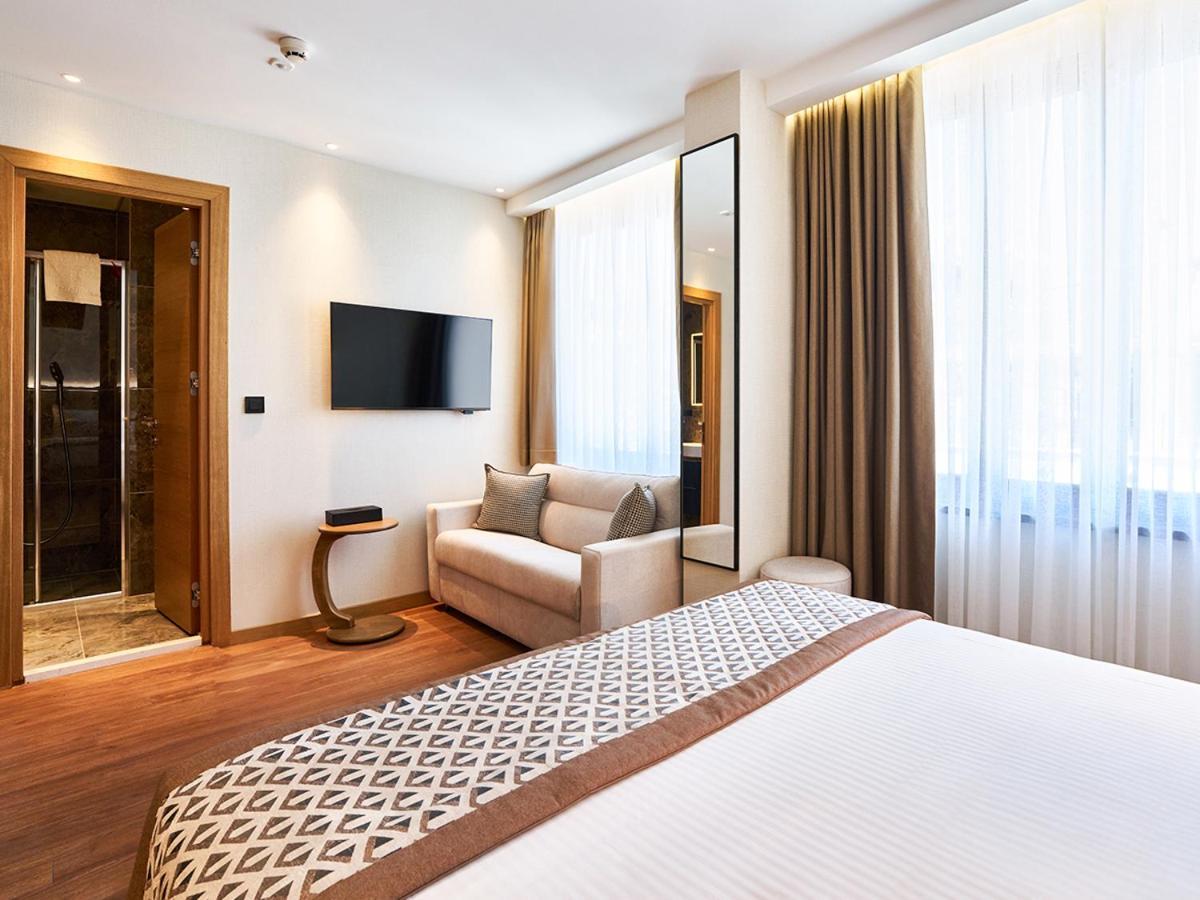Junior Suite,1617395732:JPEG