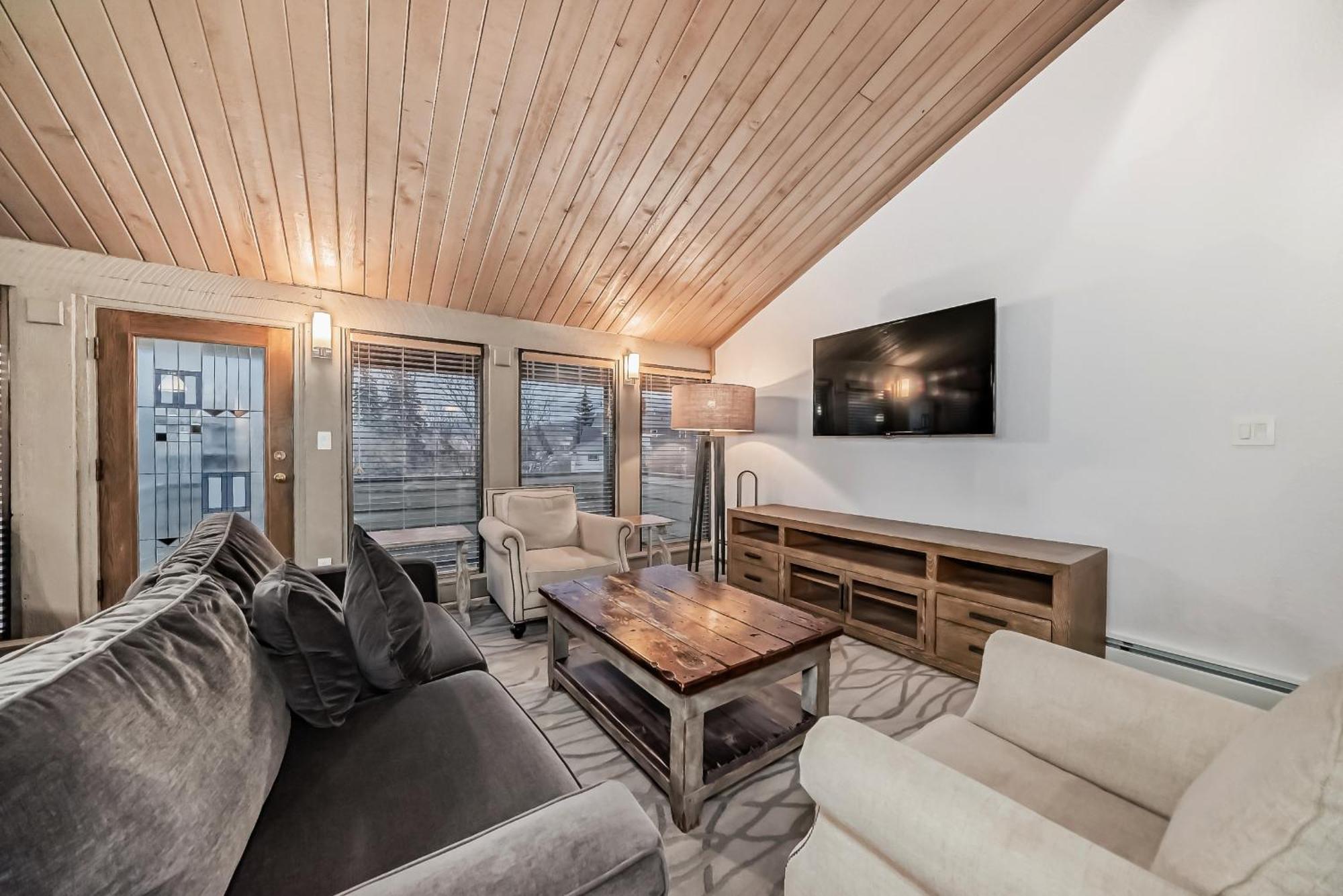 Penthouse Suite