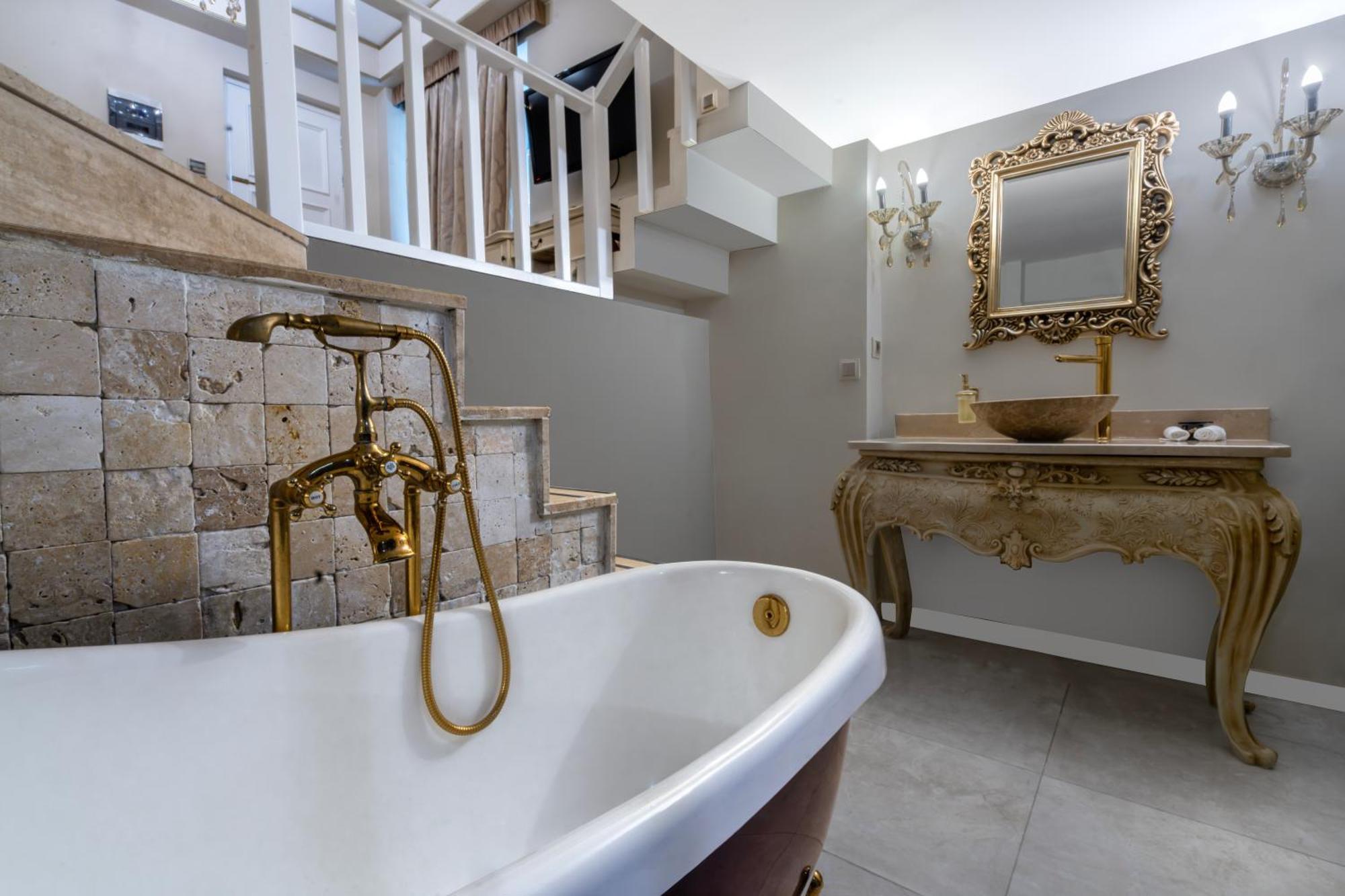 King Suite