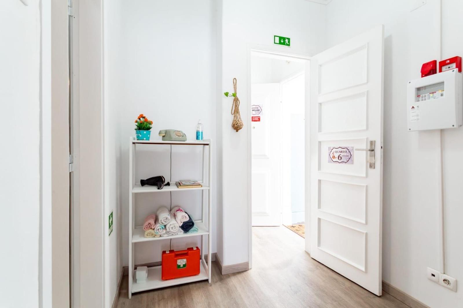Double Room,1617868398:JPEG