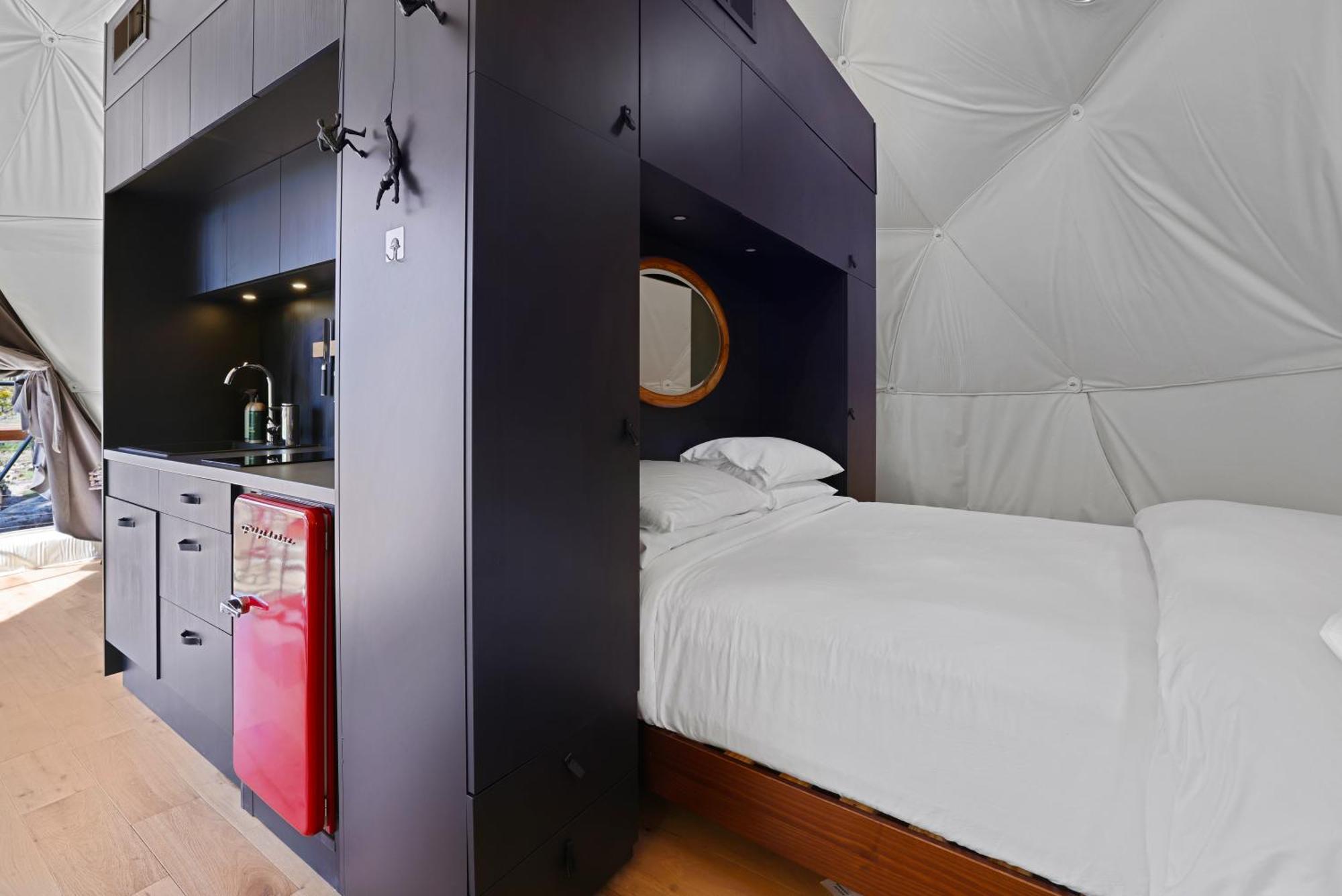 Double Room with Mountain View
