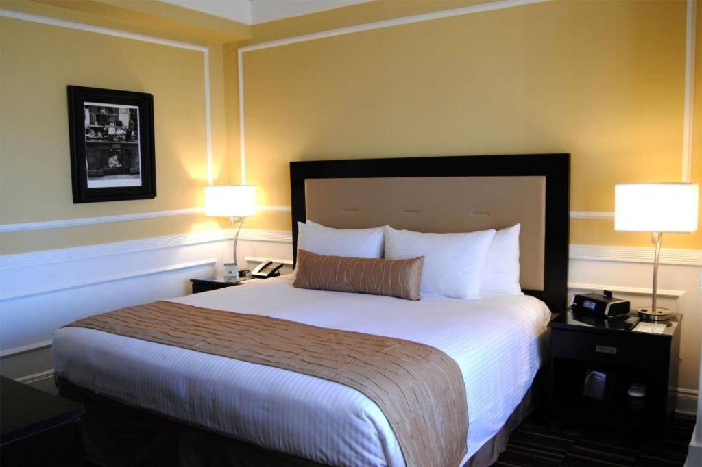 Executive King Room