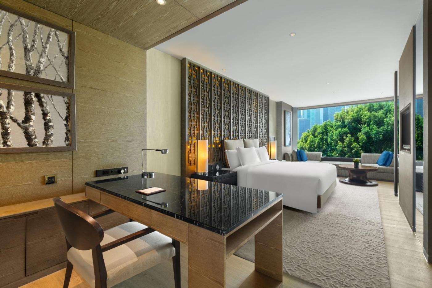 Urban Wellness Junior Suite
