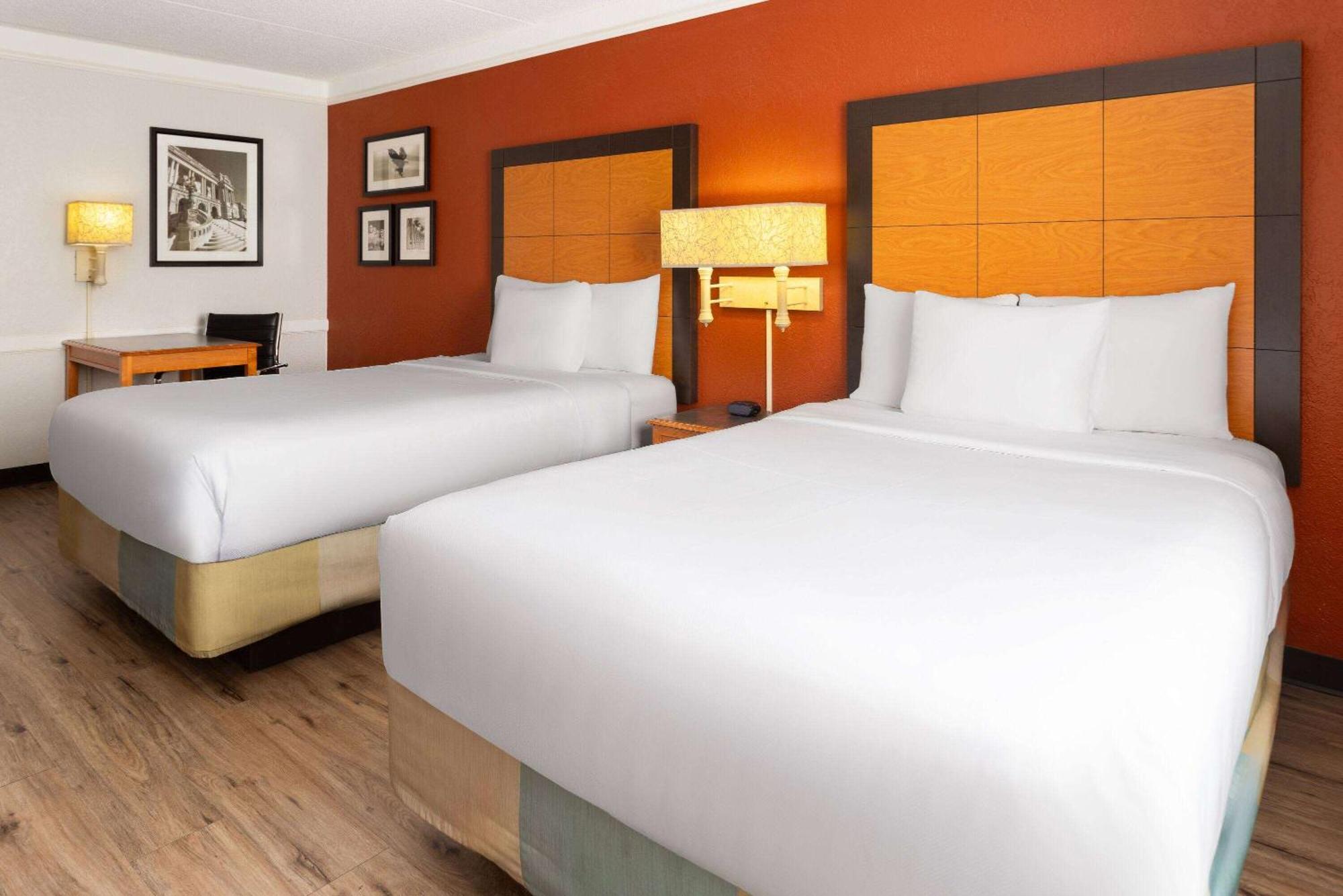 2 Double Beds, Mobility Accessible Room, Roll In Shower, Non-Smoking