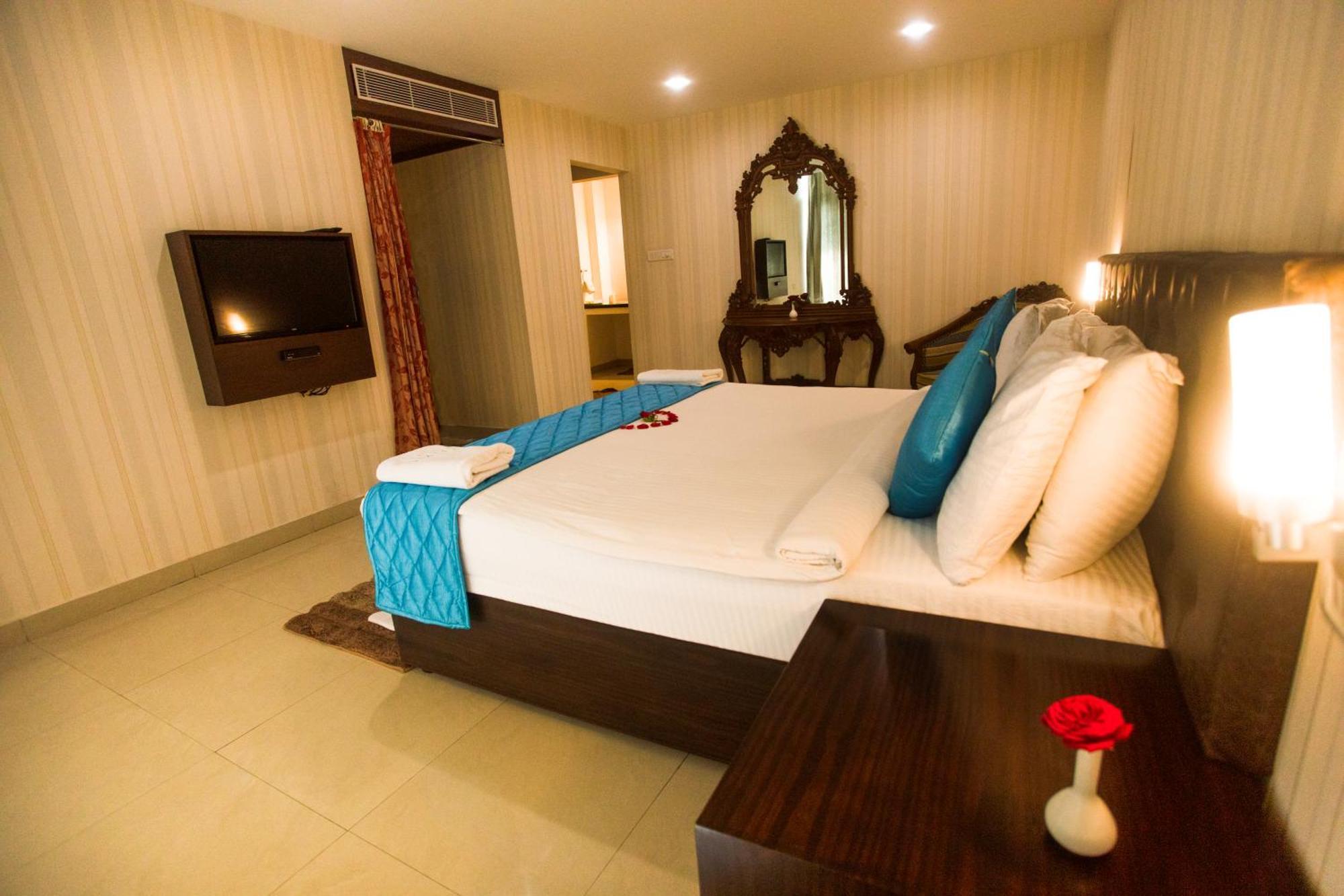 Suite with Balcony