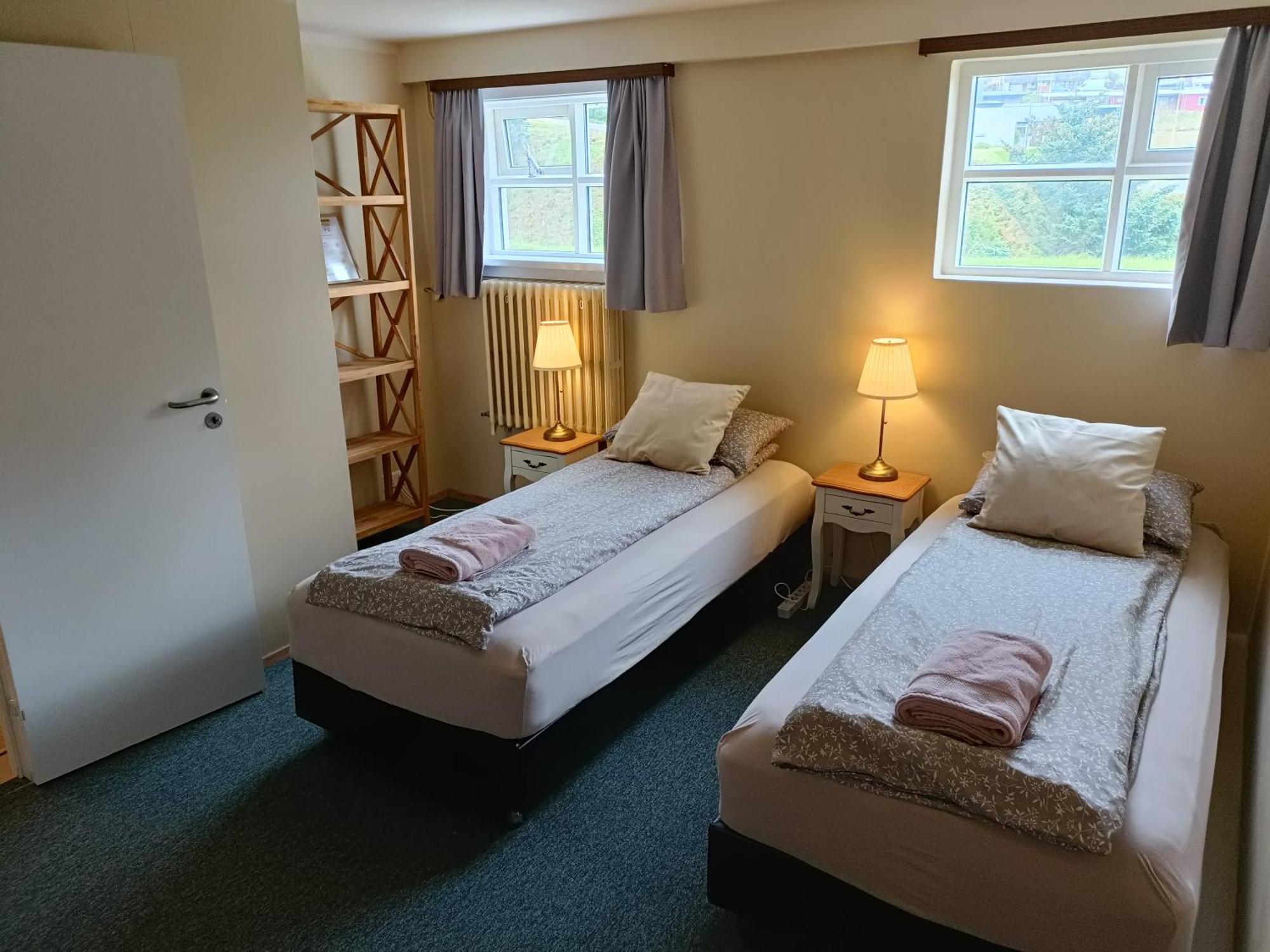 Twin Room Bathroom