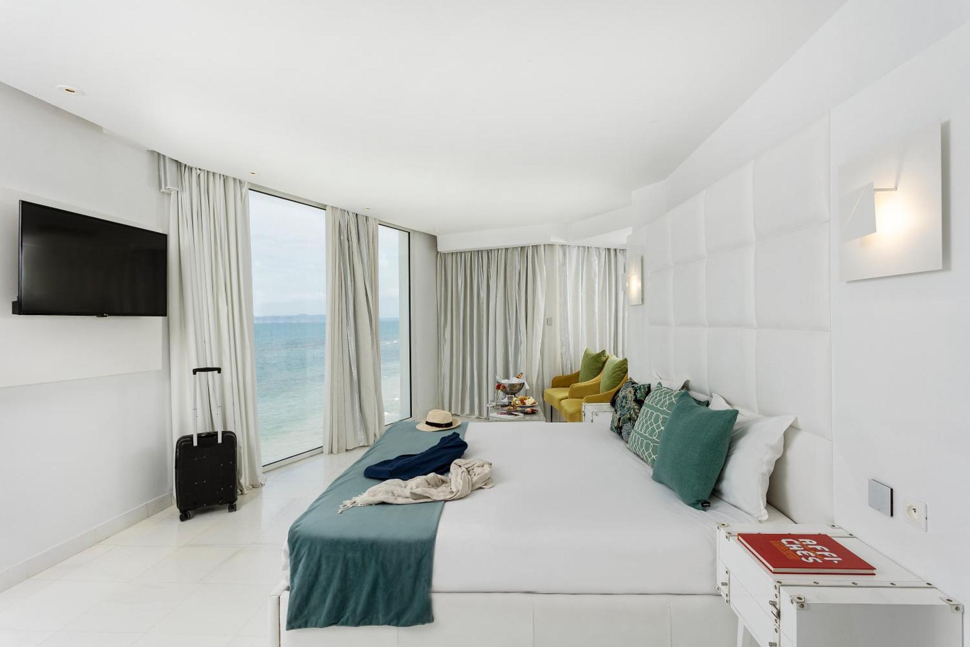Suite Sea View,1618317225:JPEG