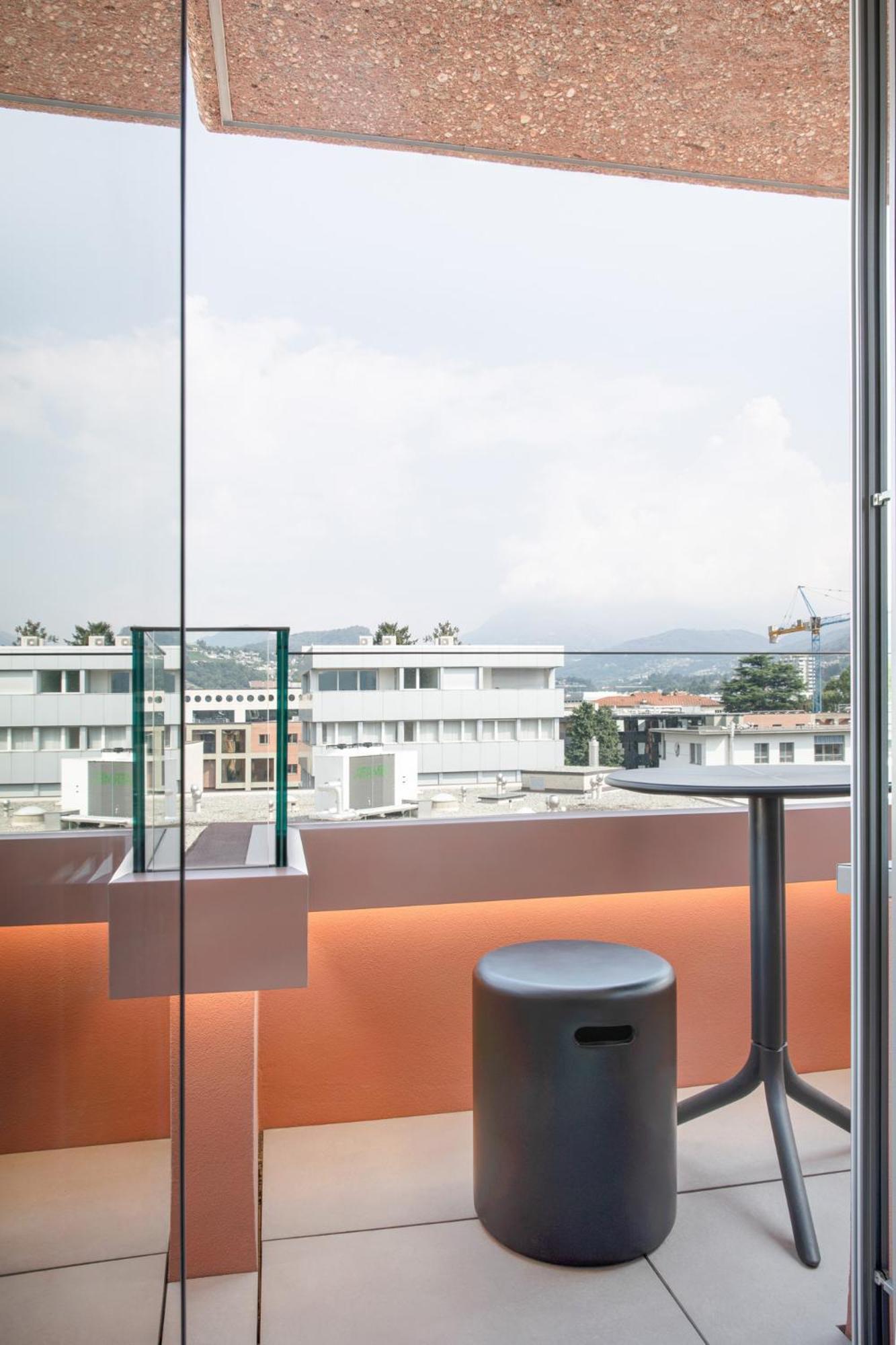 Studio Balcony