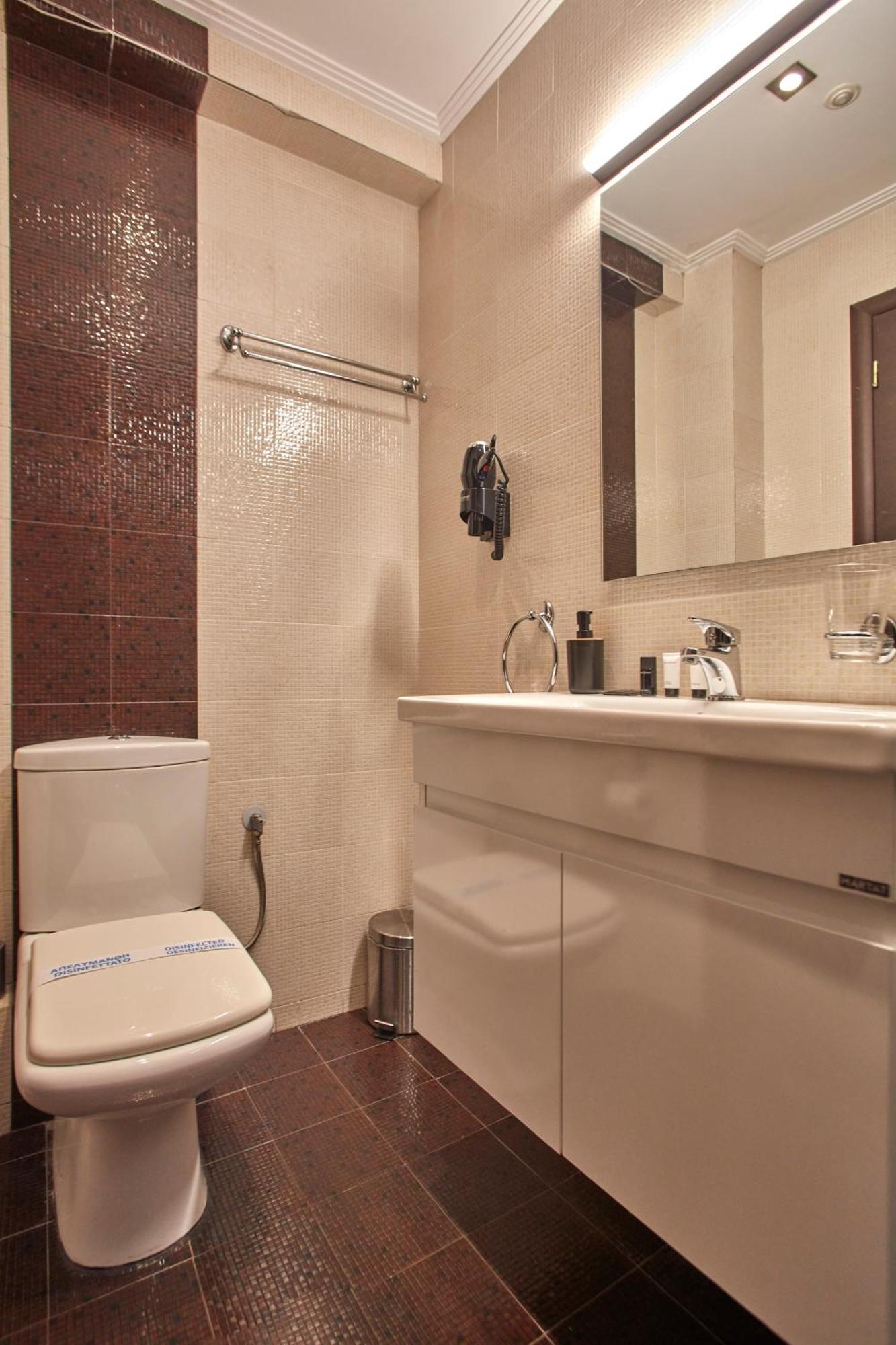 Standard Twin Room,1618821262:JPEG