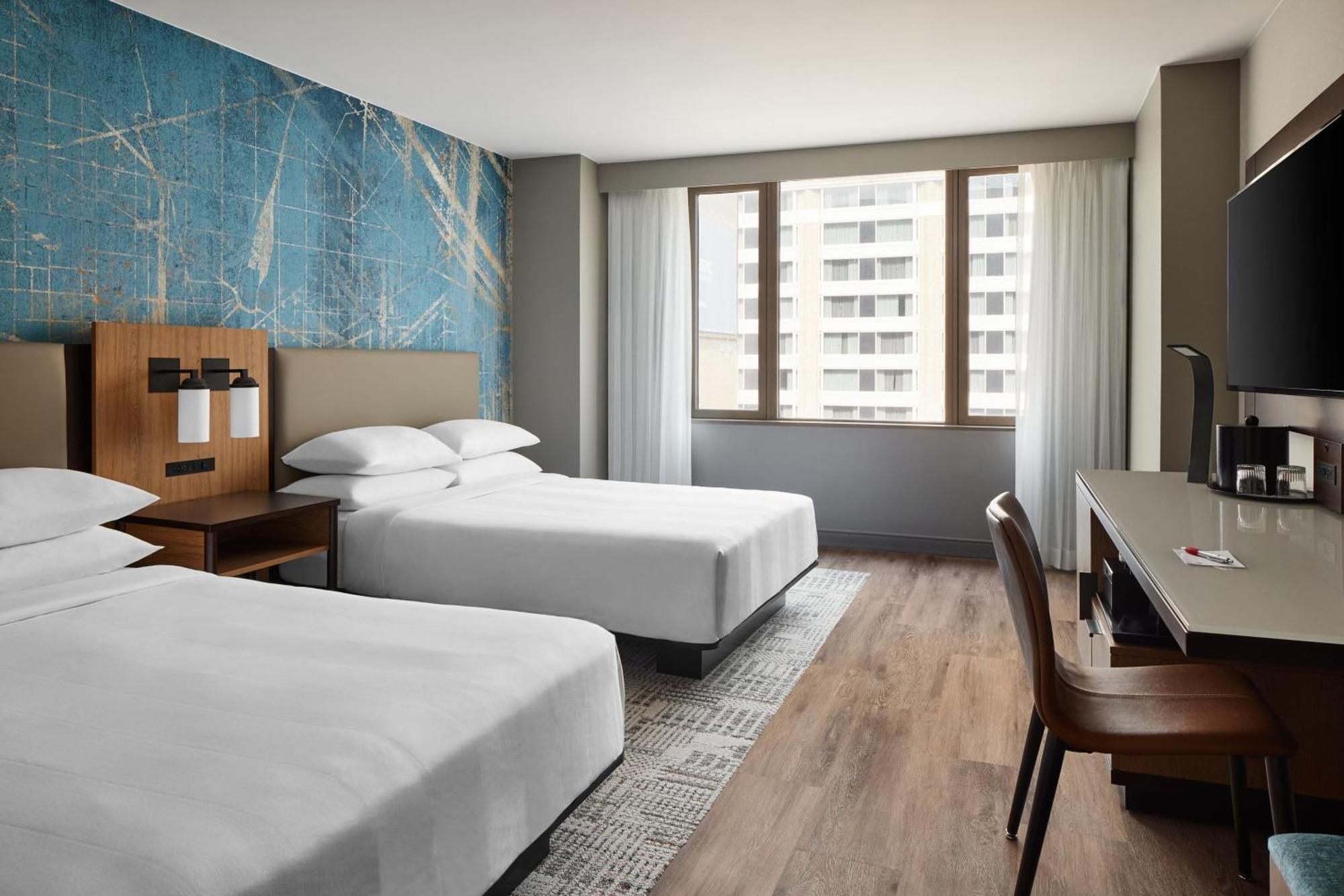 Queen Room Two Queen Beds Club Lounge Access