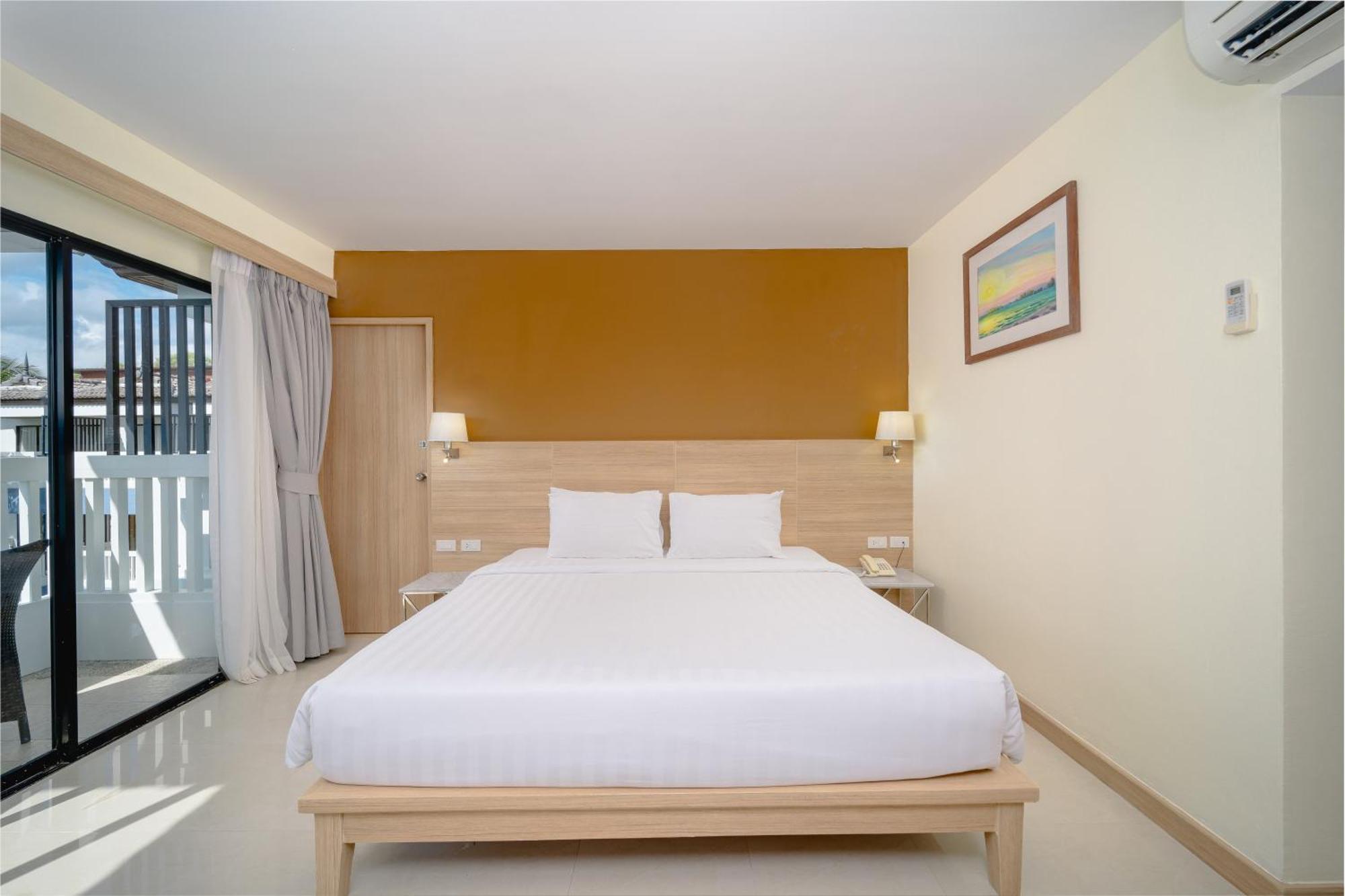 Deluxe Double or Twin Room Balcony
