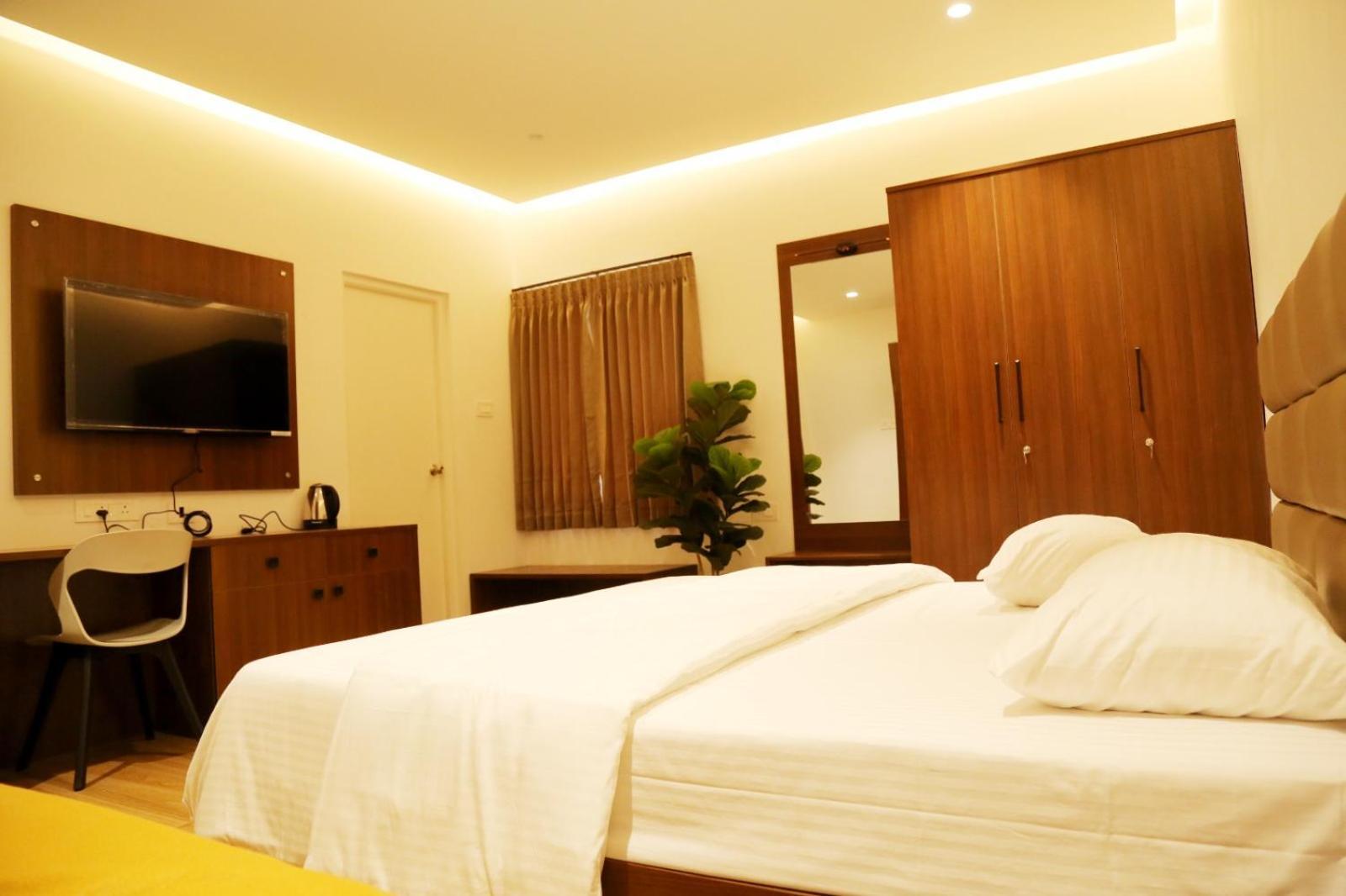 Deluxe Suite
