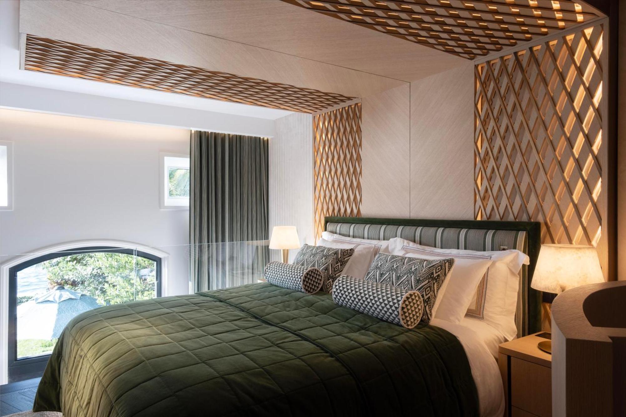 Maisonette Bosphorus,1616768869:JPEG