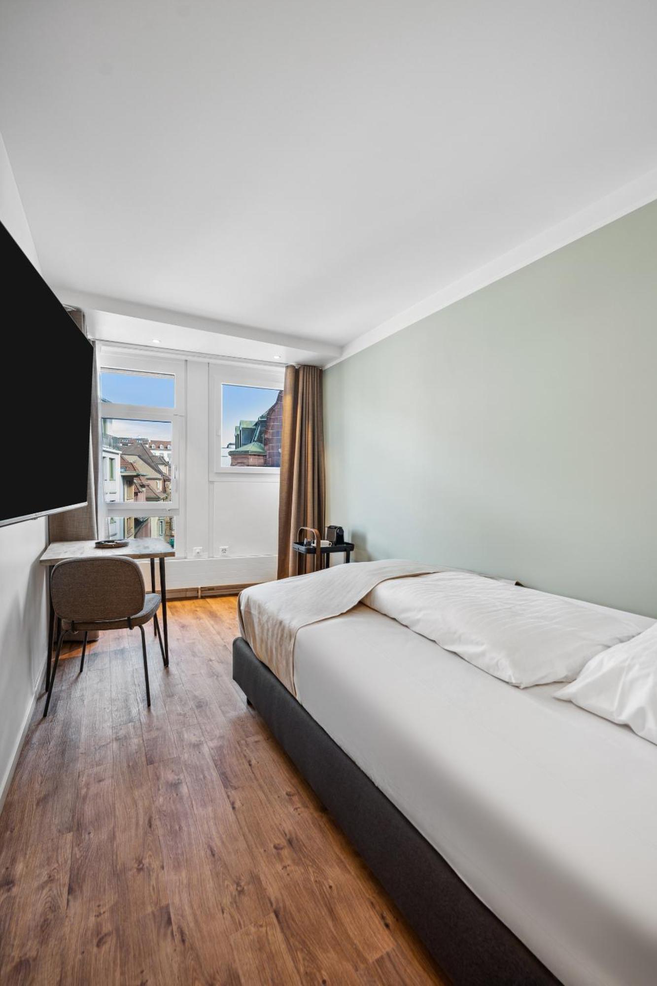 Single Comfort Room,1619673892:JPEG