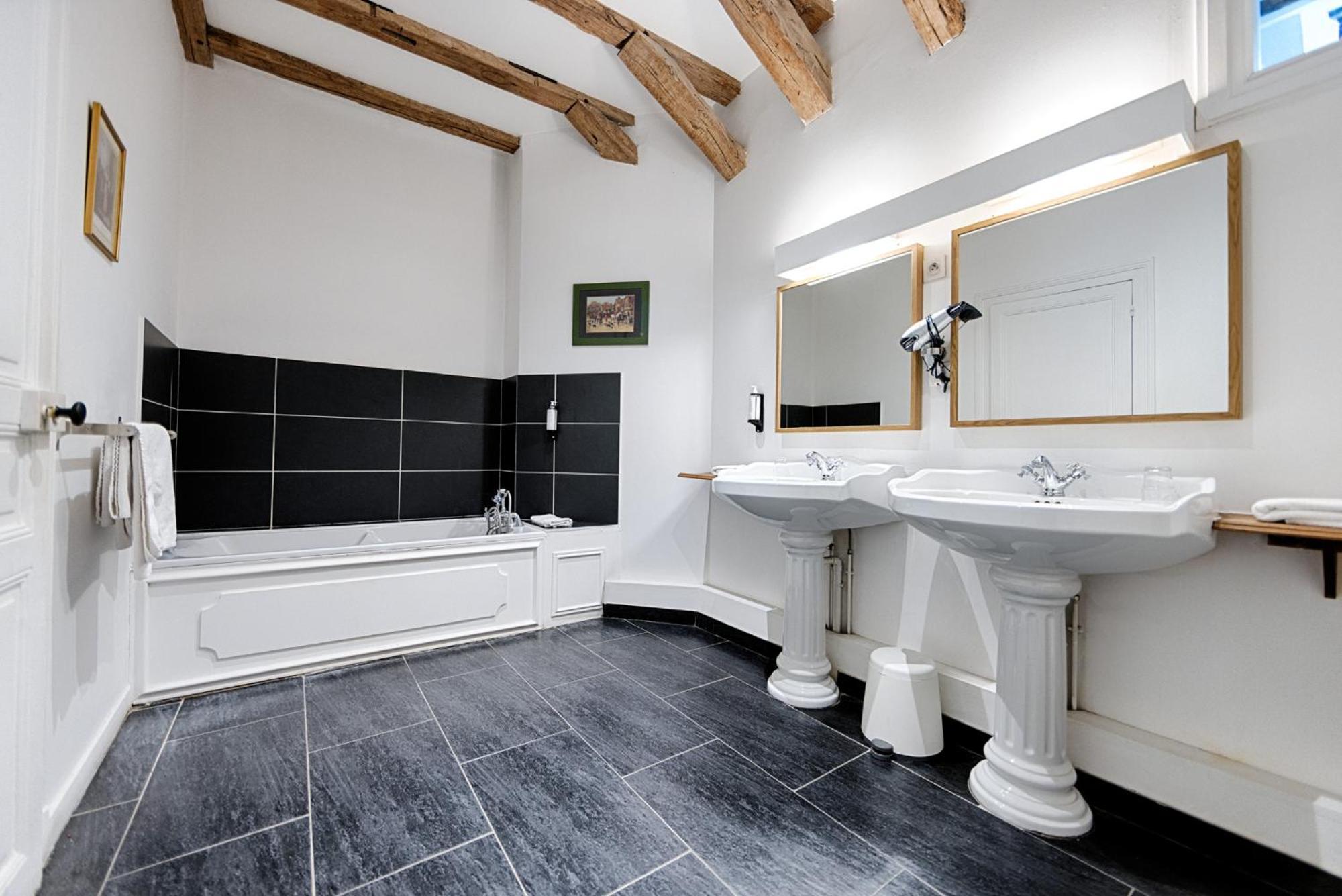 Pavillon Double Room