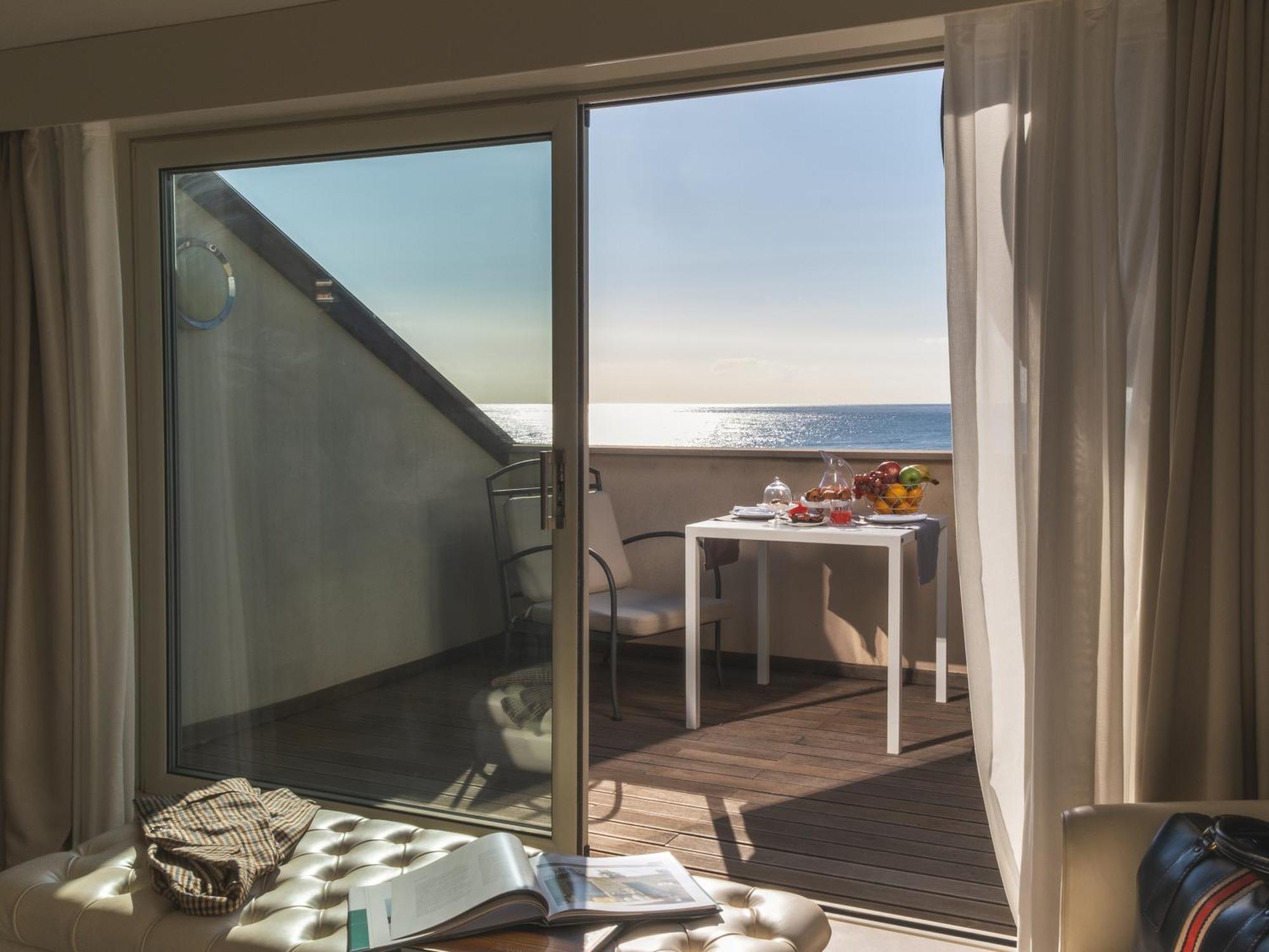Junior Suite with Sea View