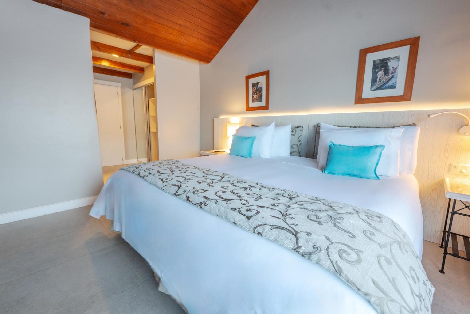 Standard Triple Room with Sea View,1619769725:JPEG