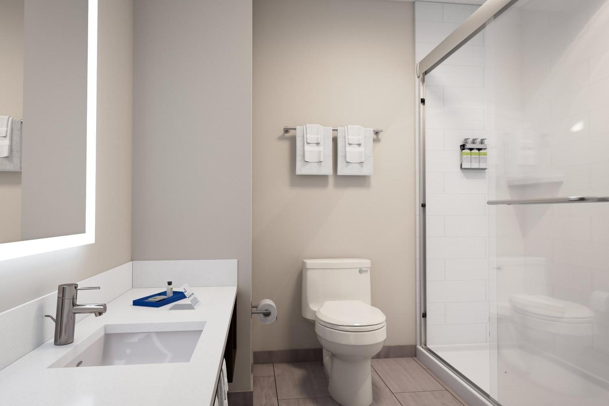 Standard Queen Room with Two Queen Beds and Walk-In Shower
