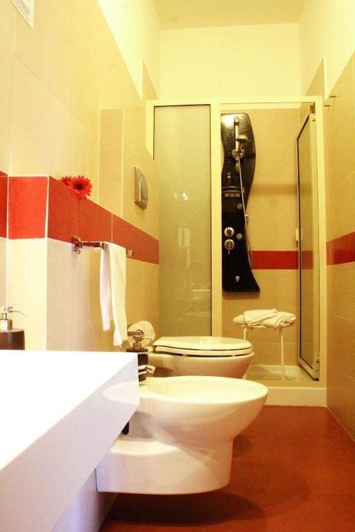 Double or Twin Room with parking included