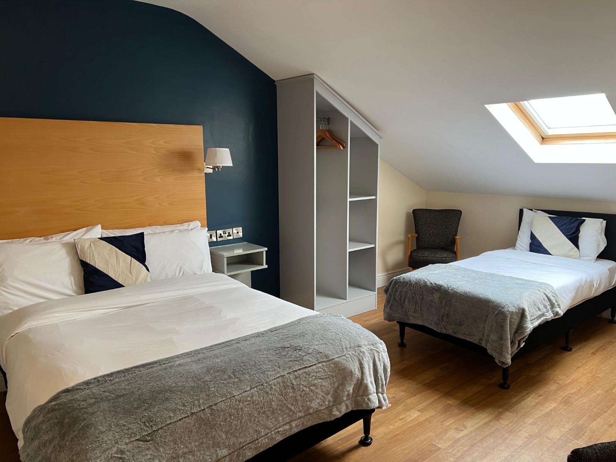Basic Triple Room