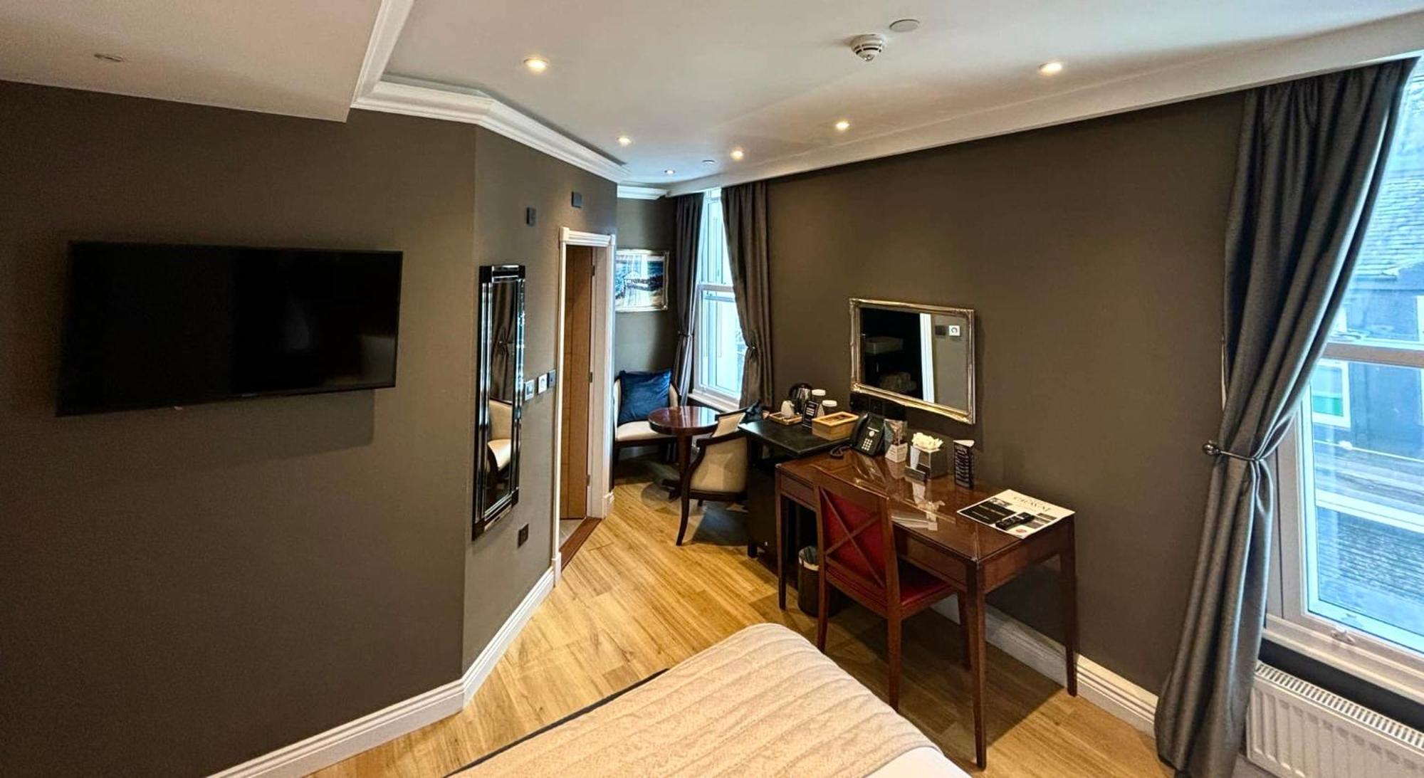 Deluxe Single Room