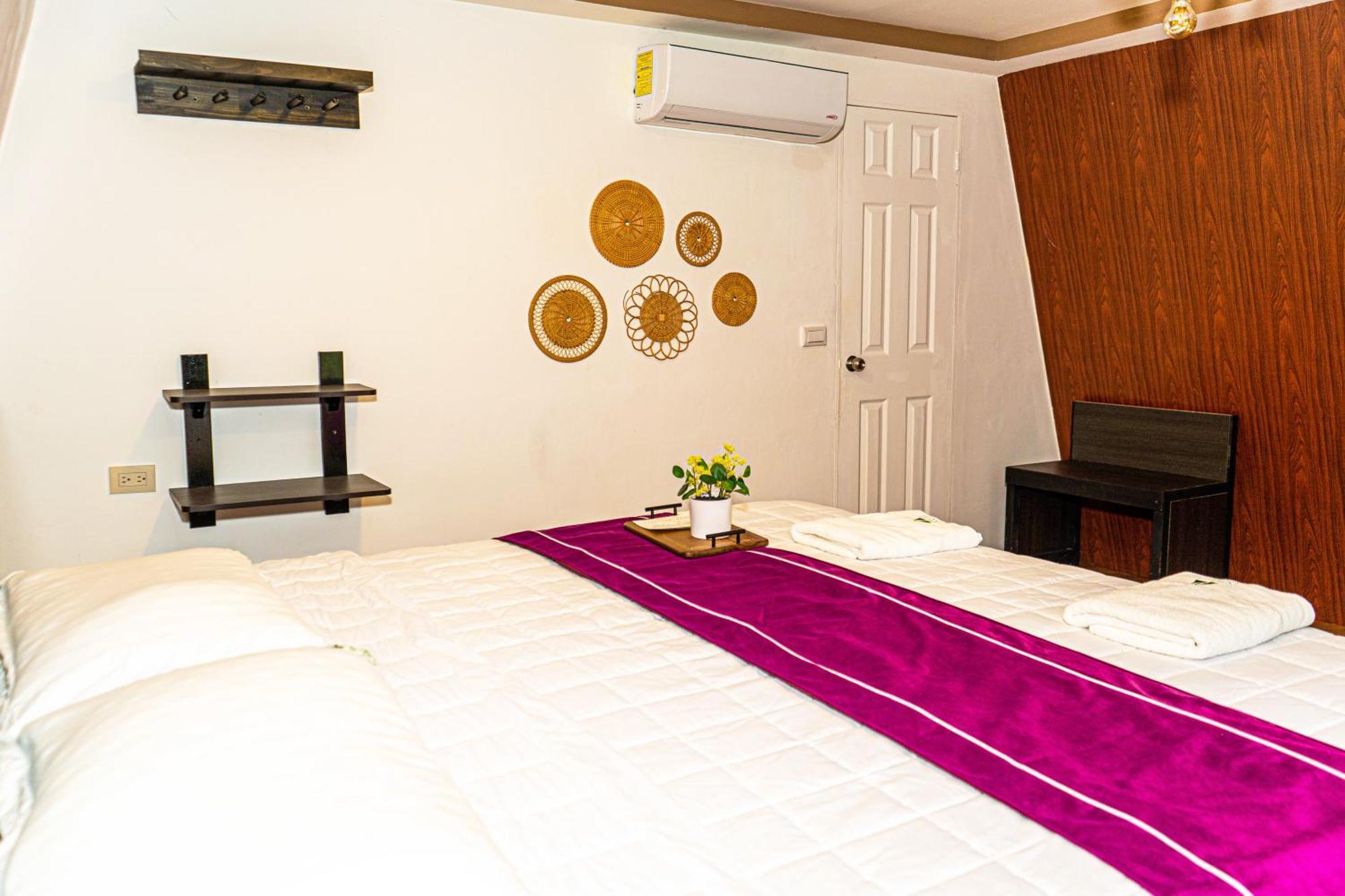 Standard Double or Twin Room with Garden View