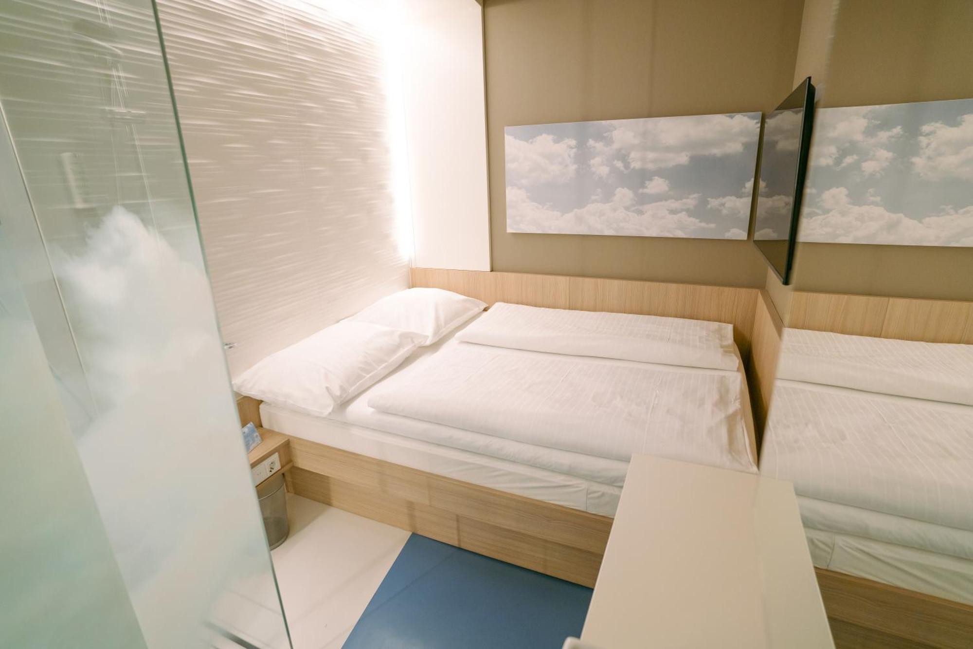 Economy Double Room Overnight ( 6 pm -8 am)