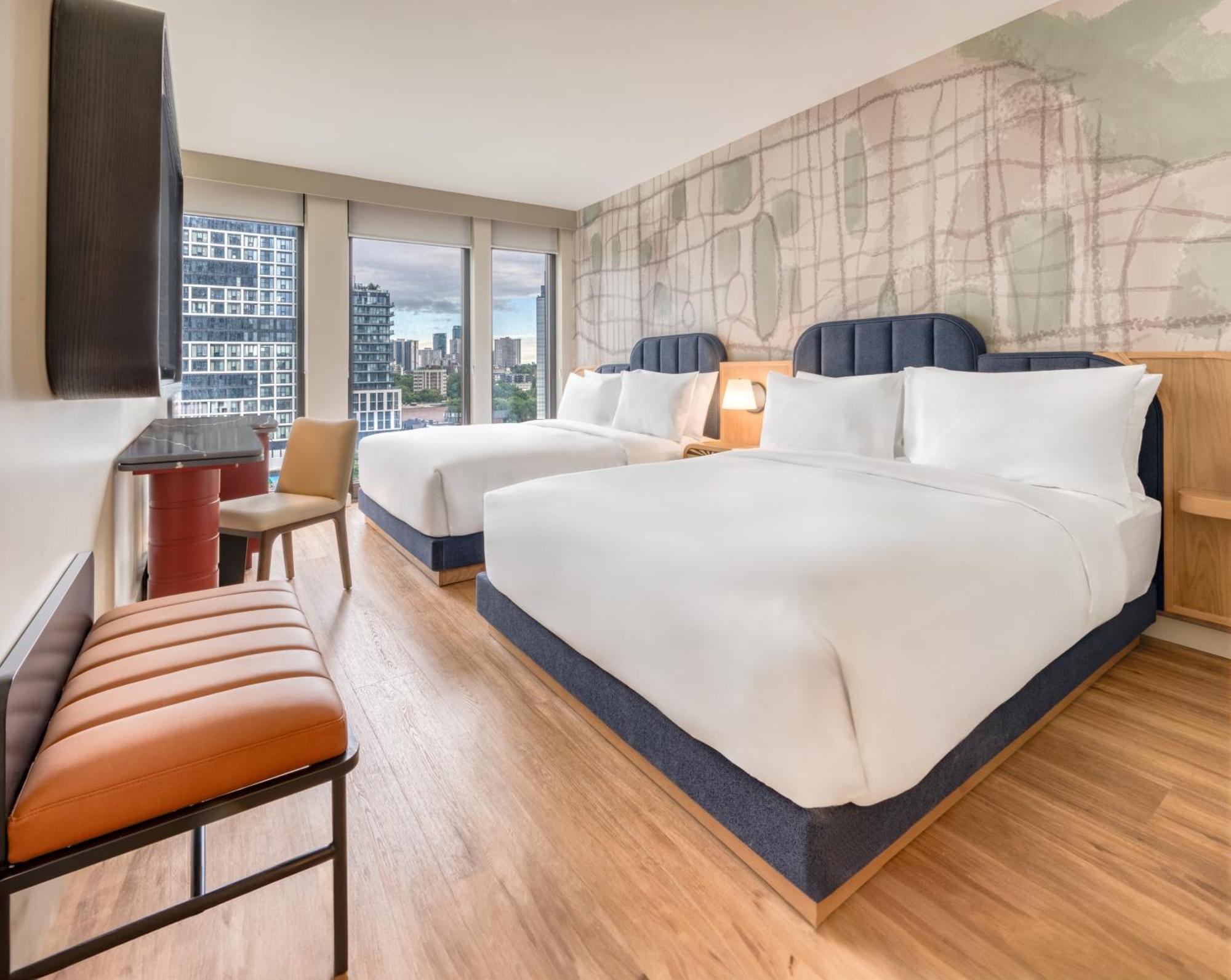 Queen Room with Two Queen Beds and City View - High Floor